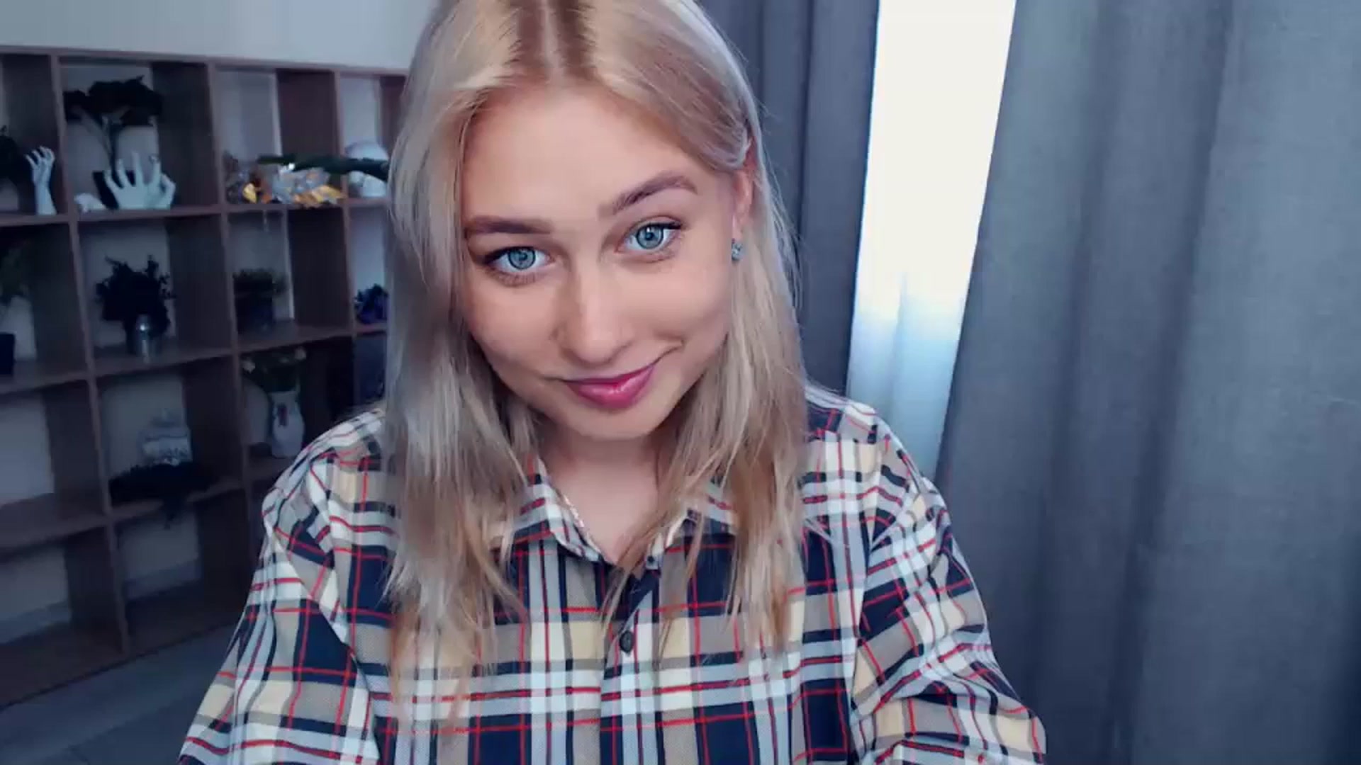 Gallery image thumbnail from Kukla_kolduna's myfreecams stream on, 07/09/2023, 11:08 image 20 of 20
