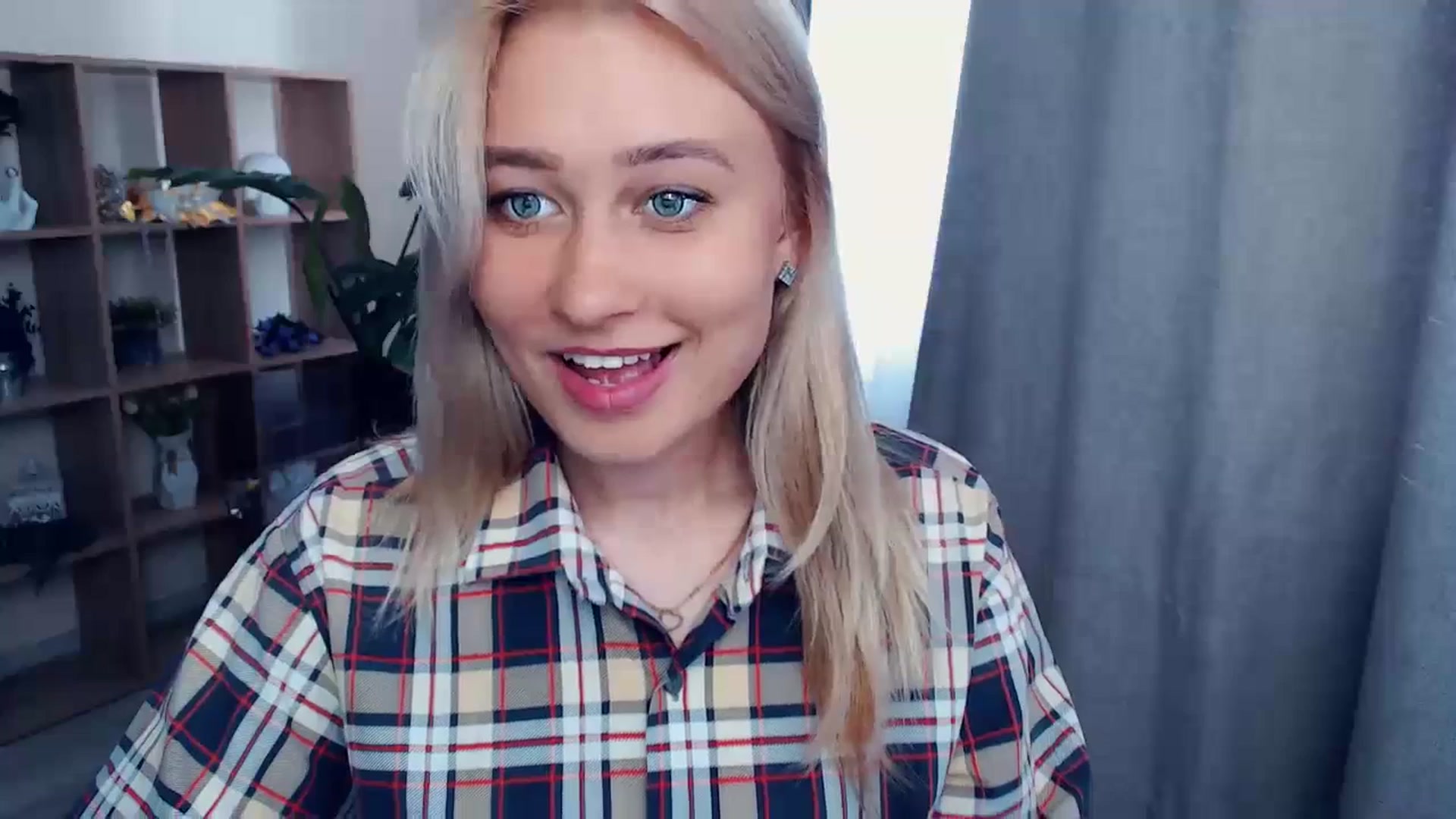 Gallery image thumbnail from Kukla_kolduna's myfreecams stream on, 07/09/2023, 12:51 image 13 of 20