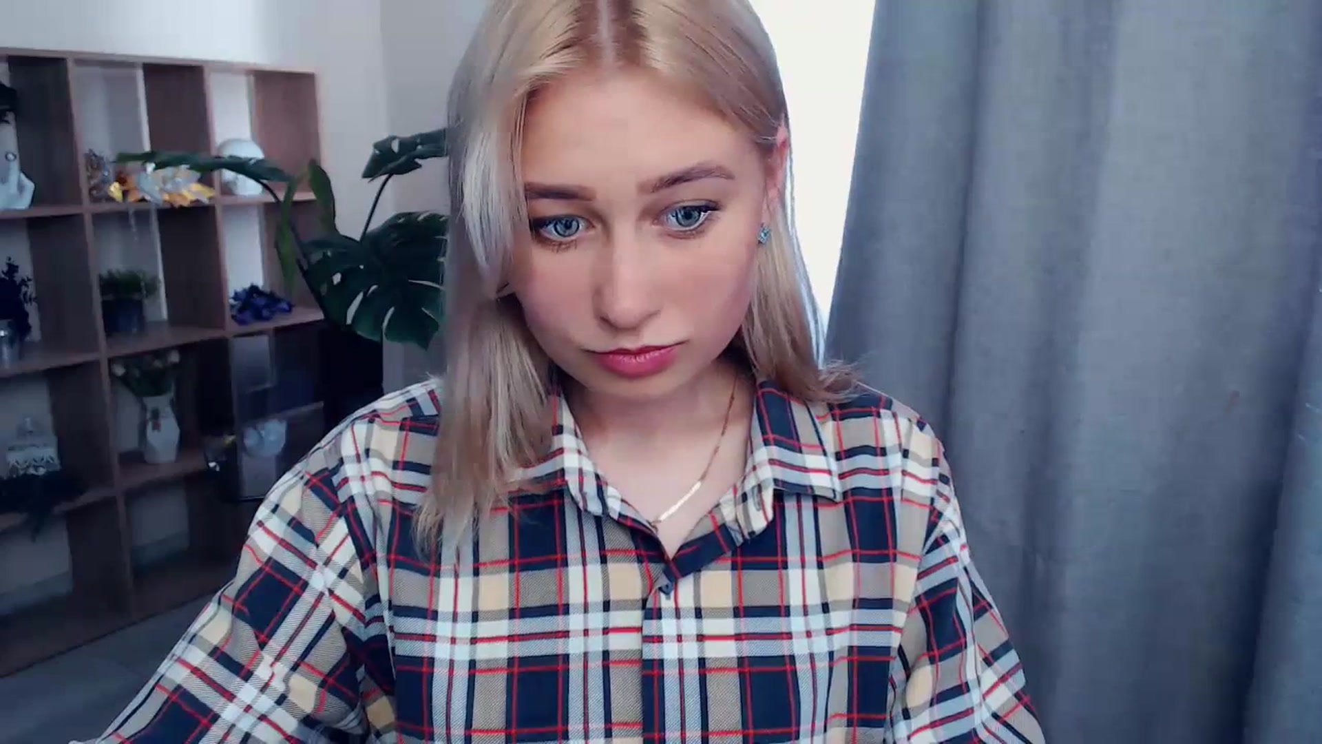 Gallery image thumbnail from Kukla_kolduna's myfreecams stream on, 07/09/2023, 13:27 image 17 of 20