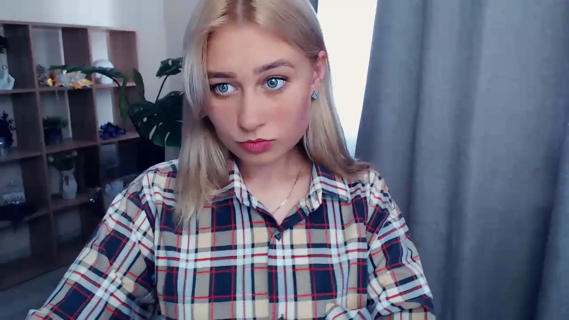 Gallery image thumbnail from Kukla_kolduna's myfreecams stream on, 07/09/2023, 13:27 image 19 of 20