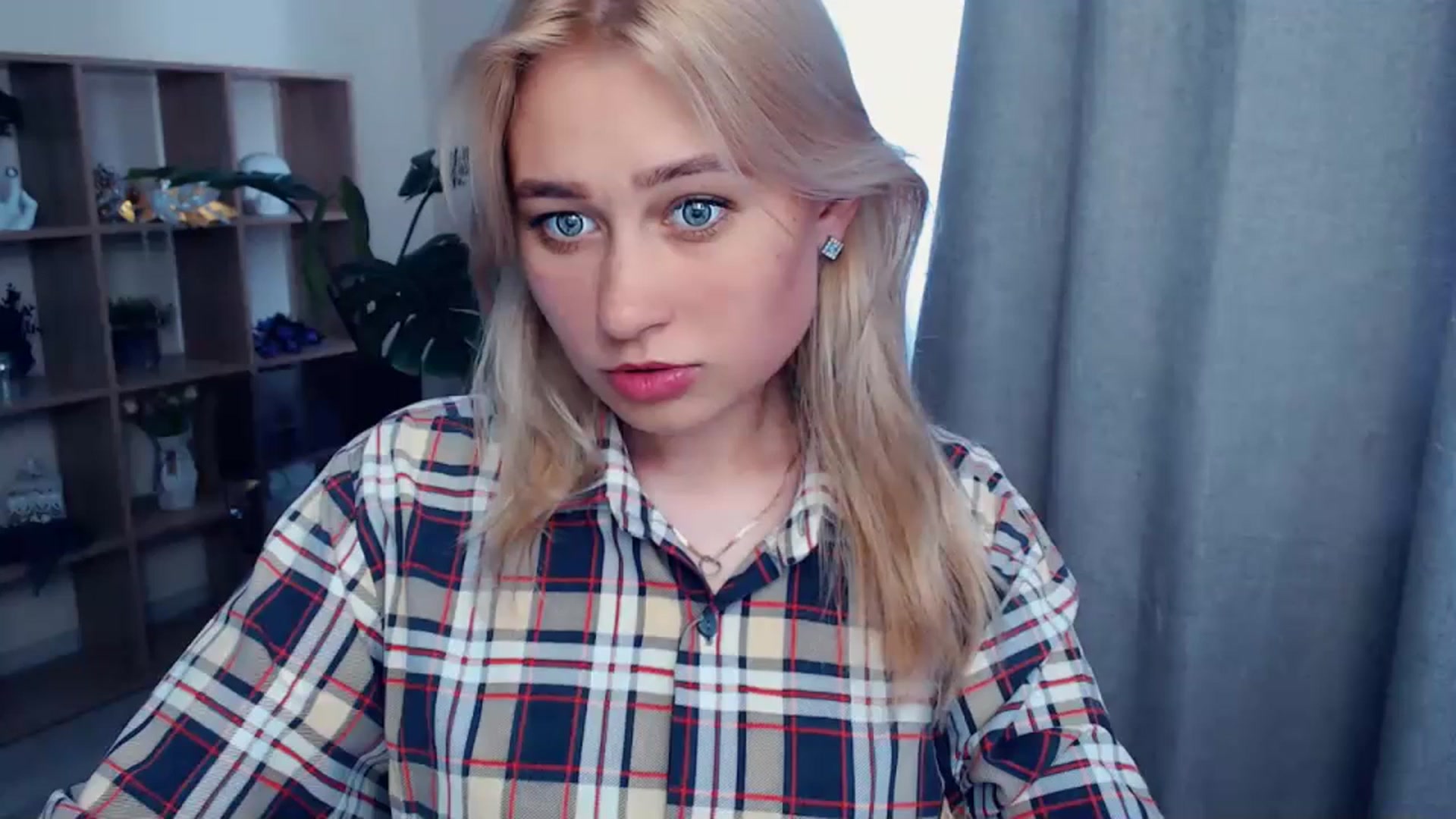 Gallery image thumbnail from Kukla_kolduna's myfreecams stream on, 07/09/2023, 13:27 image 11 of 20