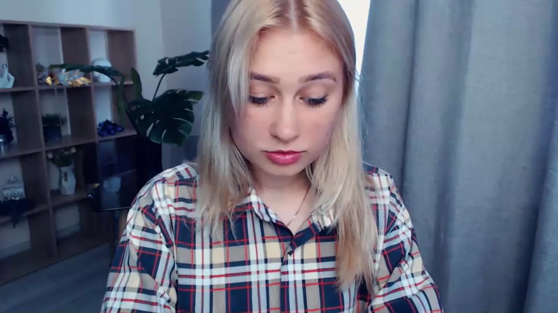 Gallery image thumbnail from Kukla_kolduna's myfreecams stream on, 07/09/2023, 13:27 image 7 of 20