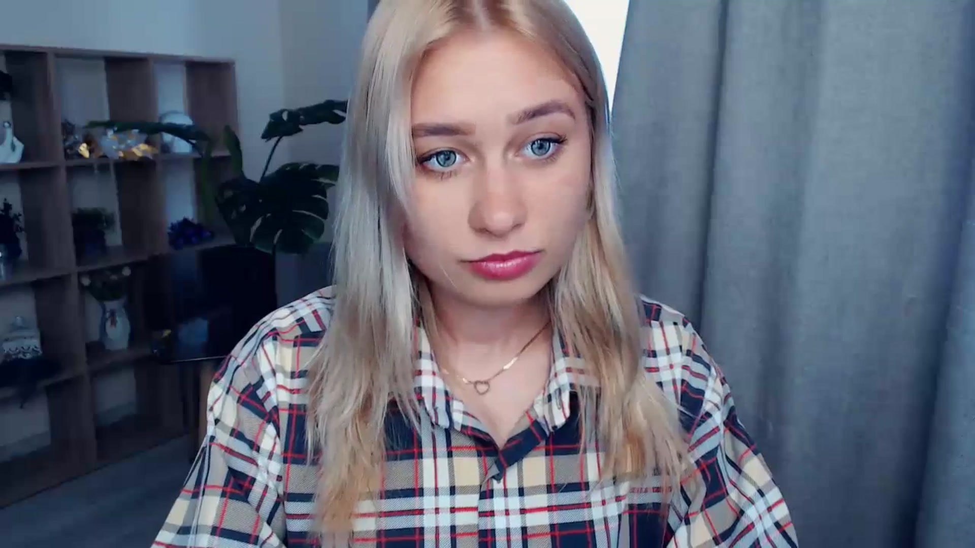 Gallery image thumbnail from Kukla_kolduna's myfreecams stream on, 07/09/2023, 15:54 image 7 of 20