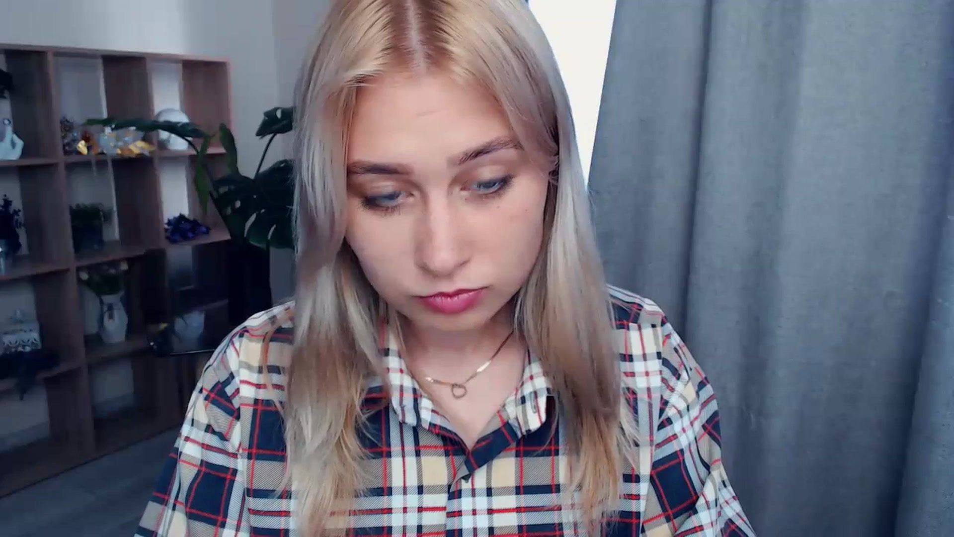 Gallery image thumbnail from Kukla_kolduna's myfreecams stream on, 07/09/2023, 15:54 image 19 of 20