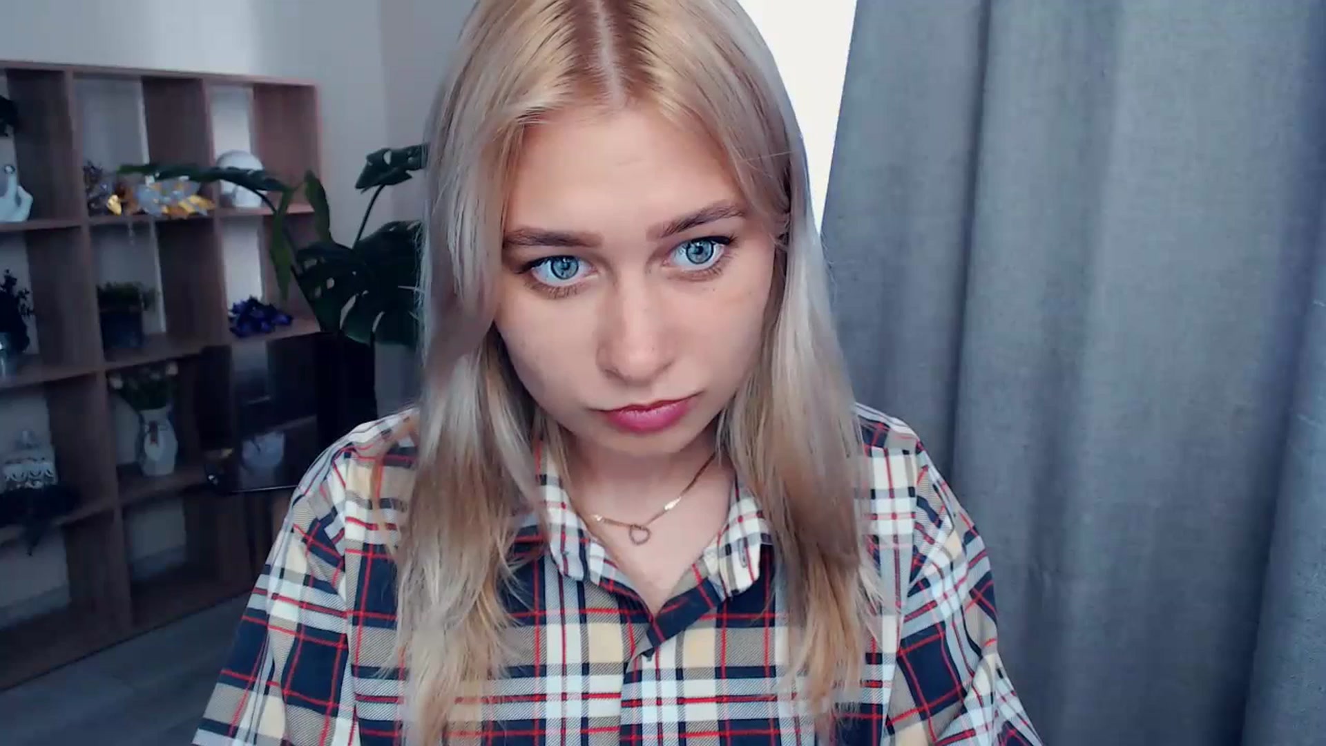 Gallery image thumbnail from Kukla_kolduna's myfreecams stream on, 07/09/2023, 15:54 image 17 of 20