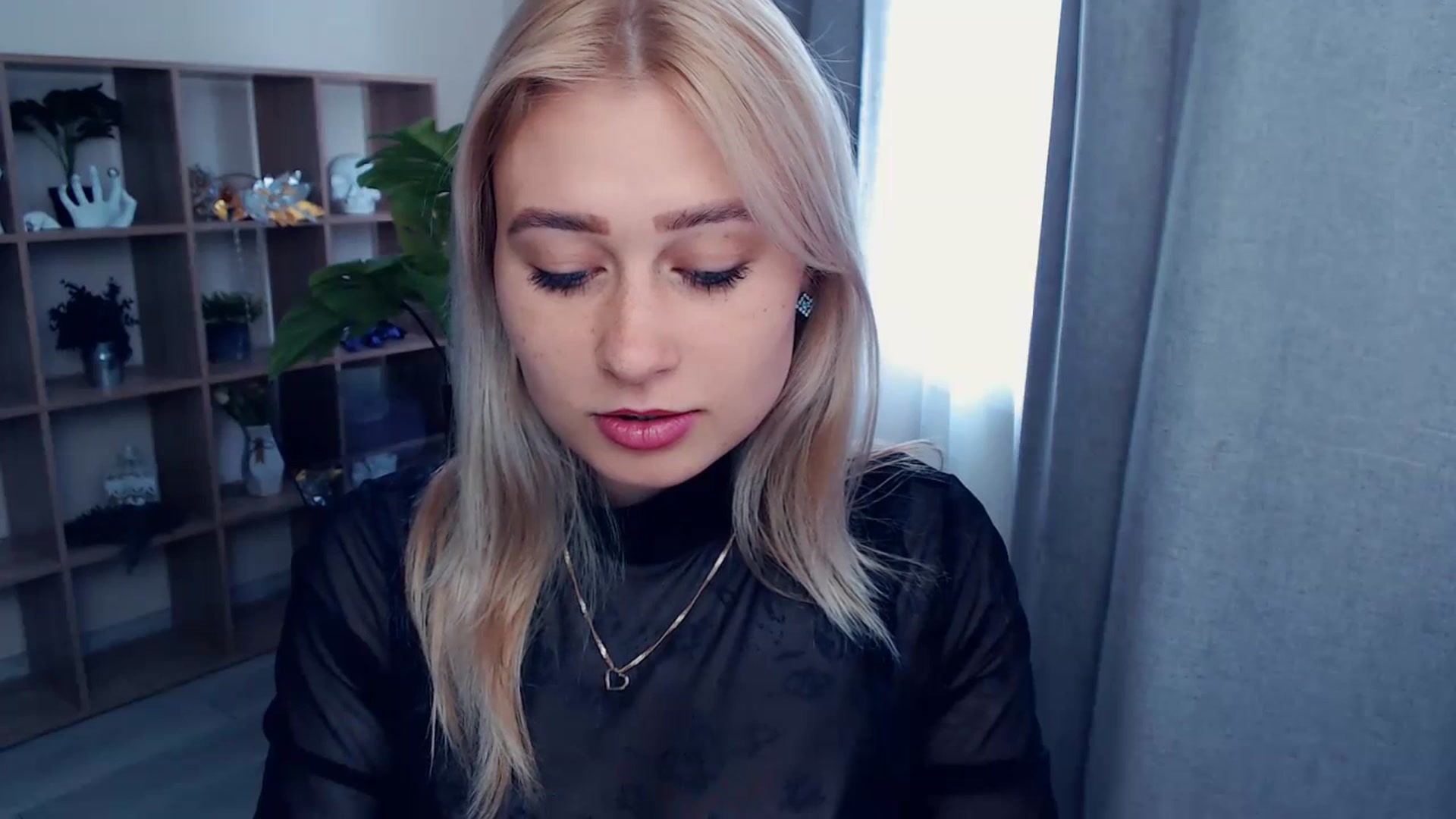 Gallery image thumbnail from Kukla_kolduna's myfreecams stream on, 07/10/2023, 13:15 image 7 of 20