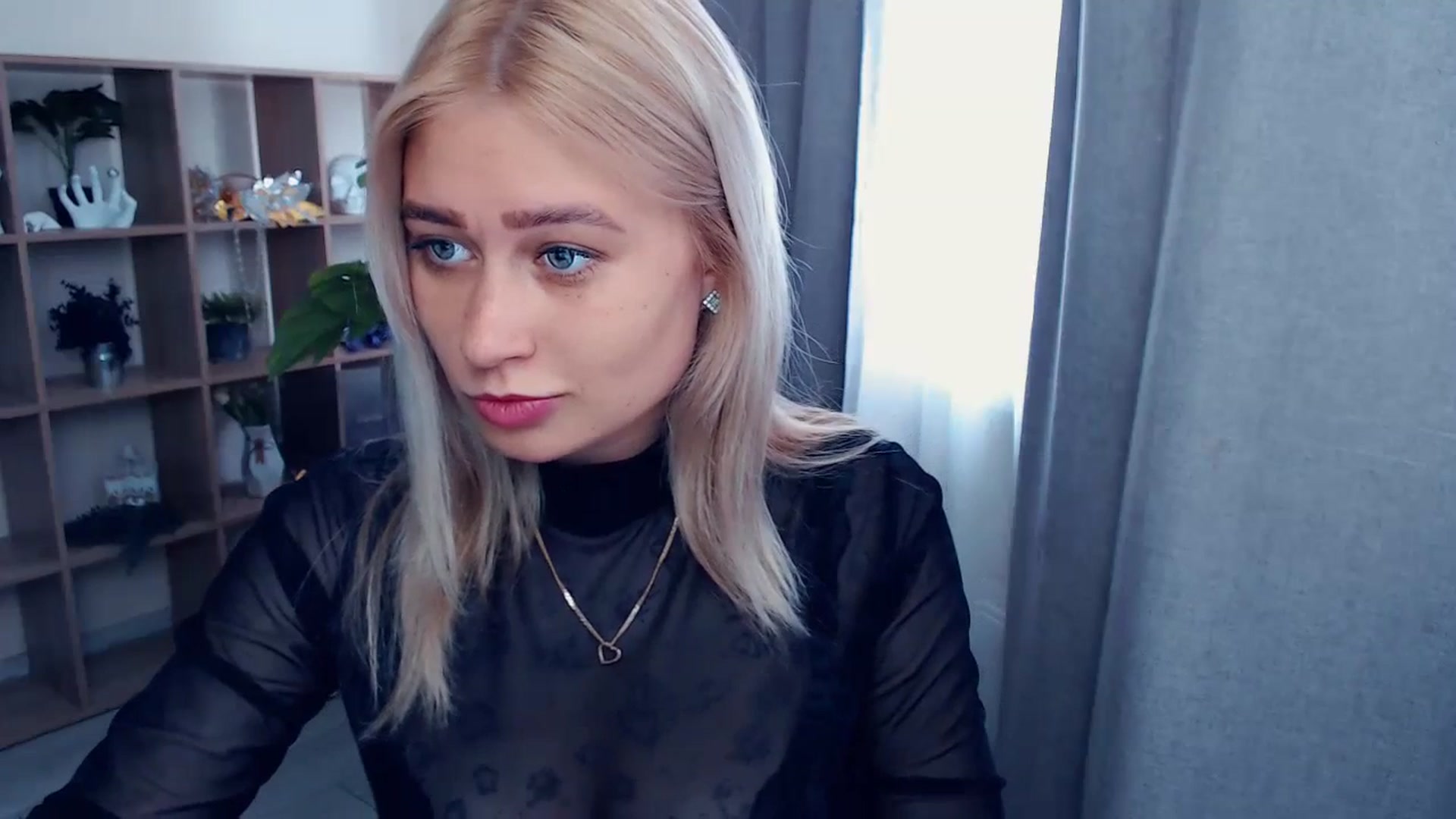 Gallery image thumbnail from Kukla_kolduna's myfreecams stream on, 07/10/2023, 13:15 image 16 of 20