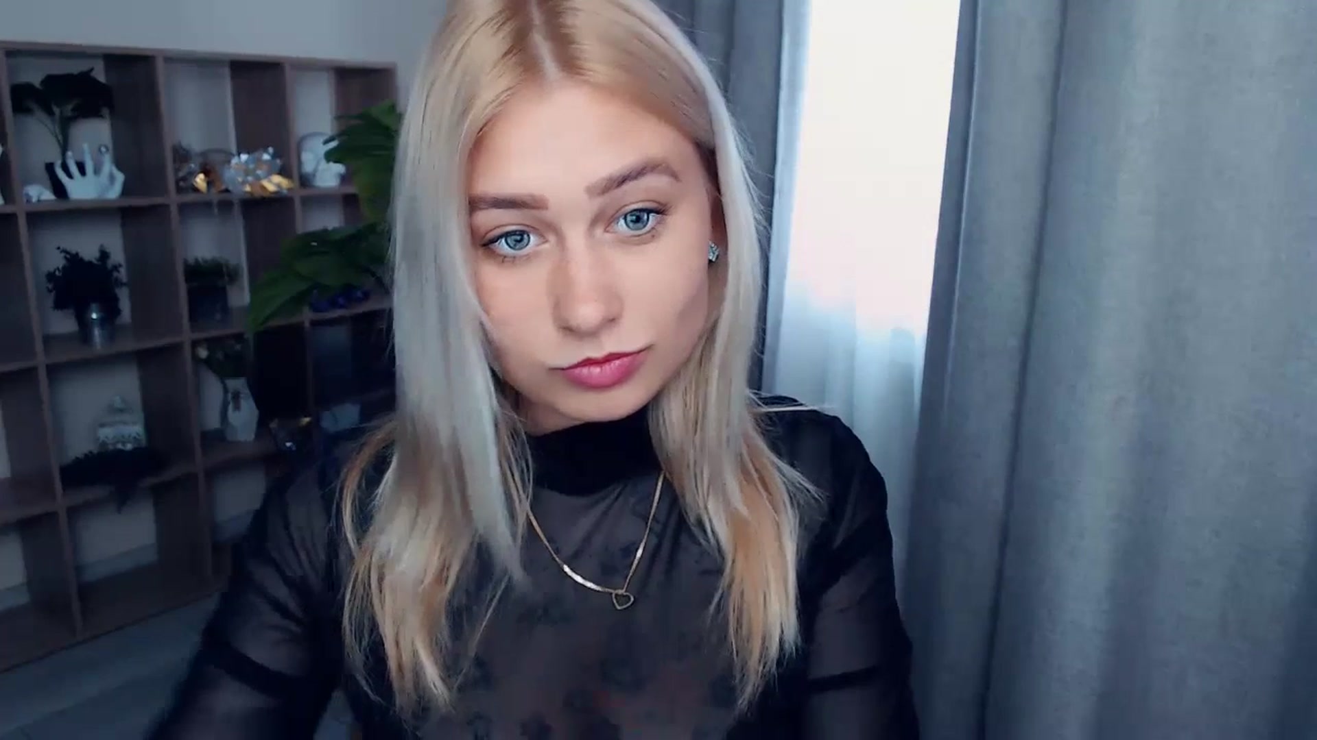 Gallery image thumbnail from Kukla_kolduna's myfreecams stream on, 07/10/2023, 14:25 image 7 of 20