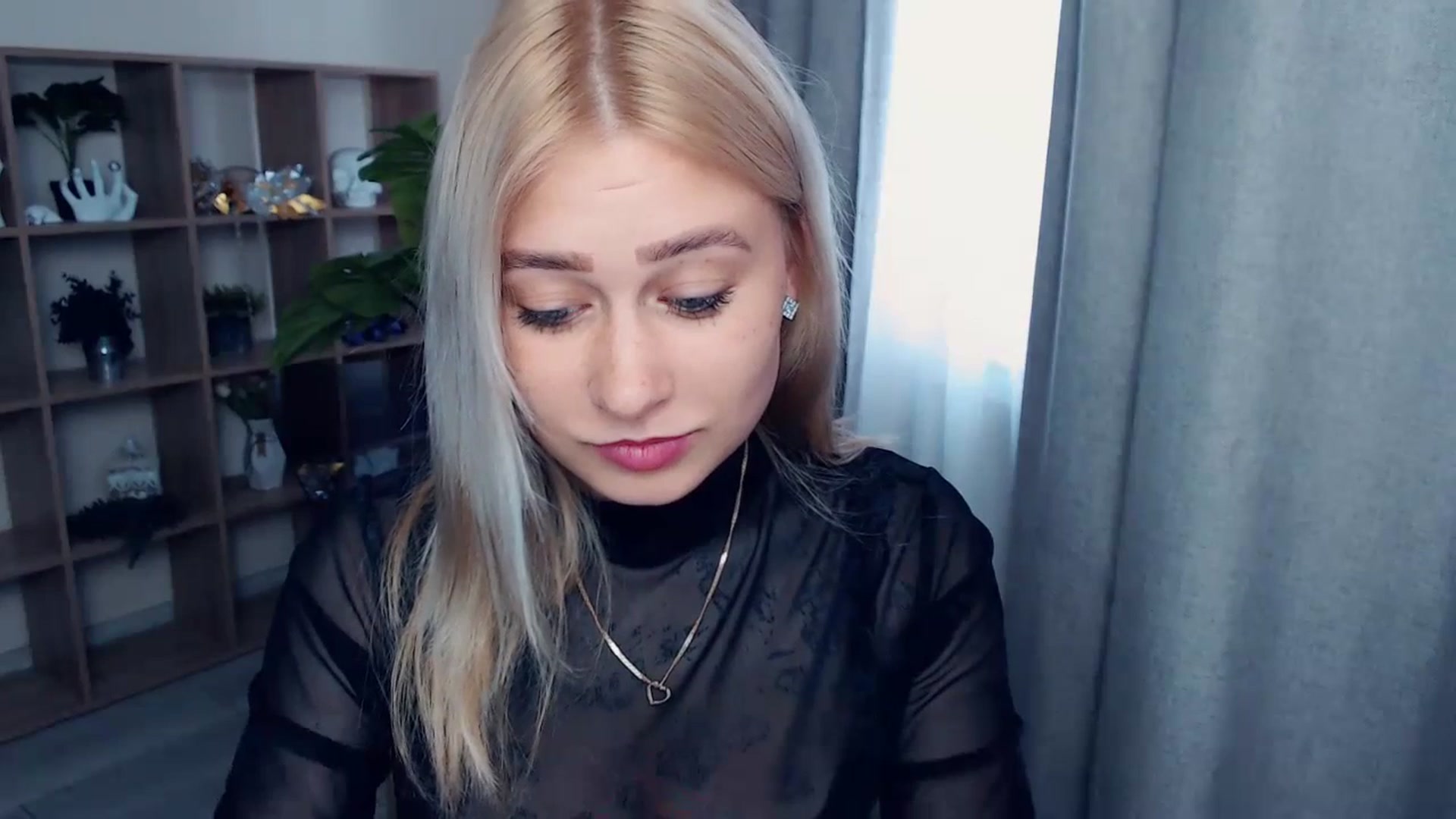 Gallery image thumbnail from Kukla_kolduna's myfreecams stream on, 07/10/2023, 14:25 image 12 of 20