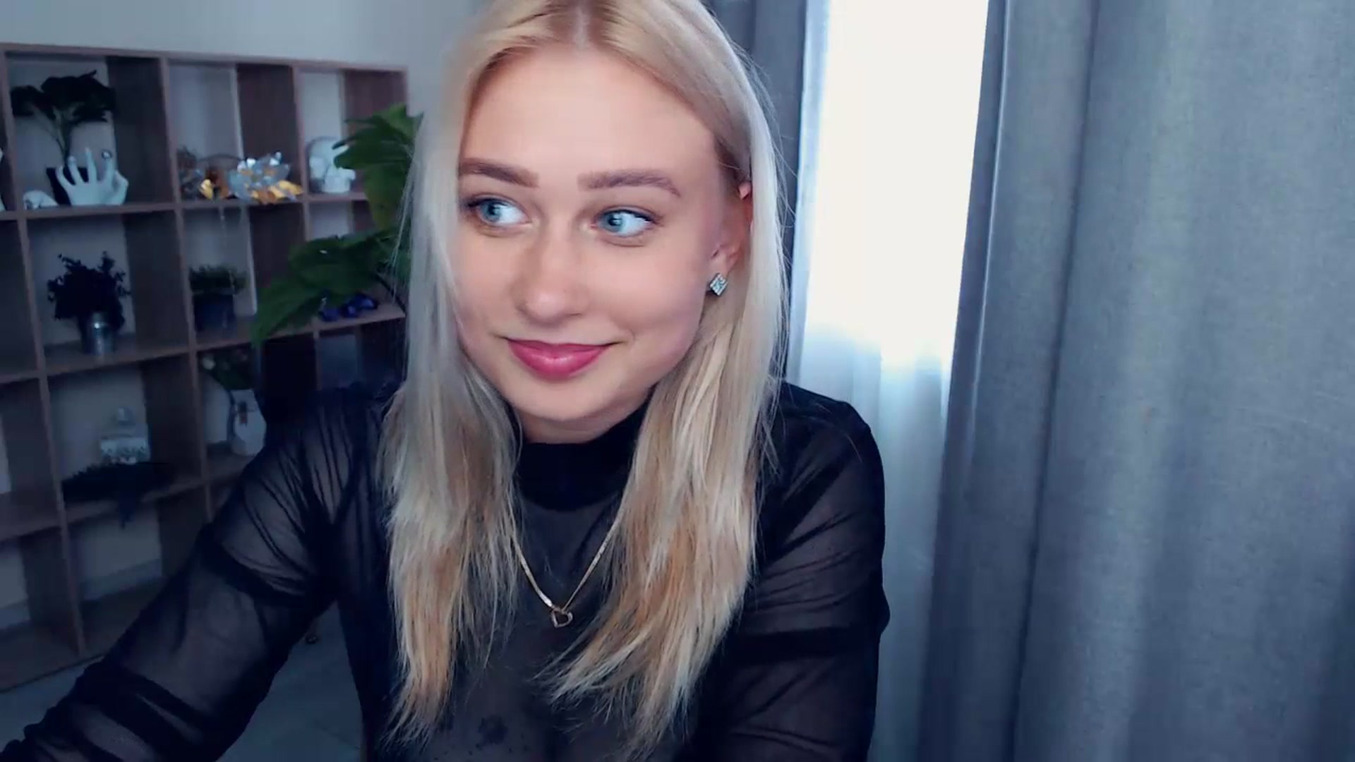 Gallery image thumbnail from Kukla_kolduna's myfreecams stream on, 07/10/2023, 15:19 image 18 of 20