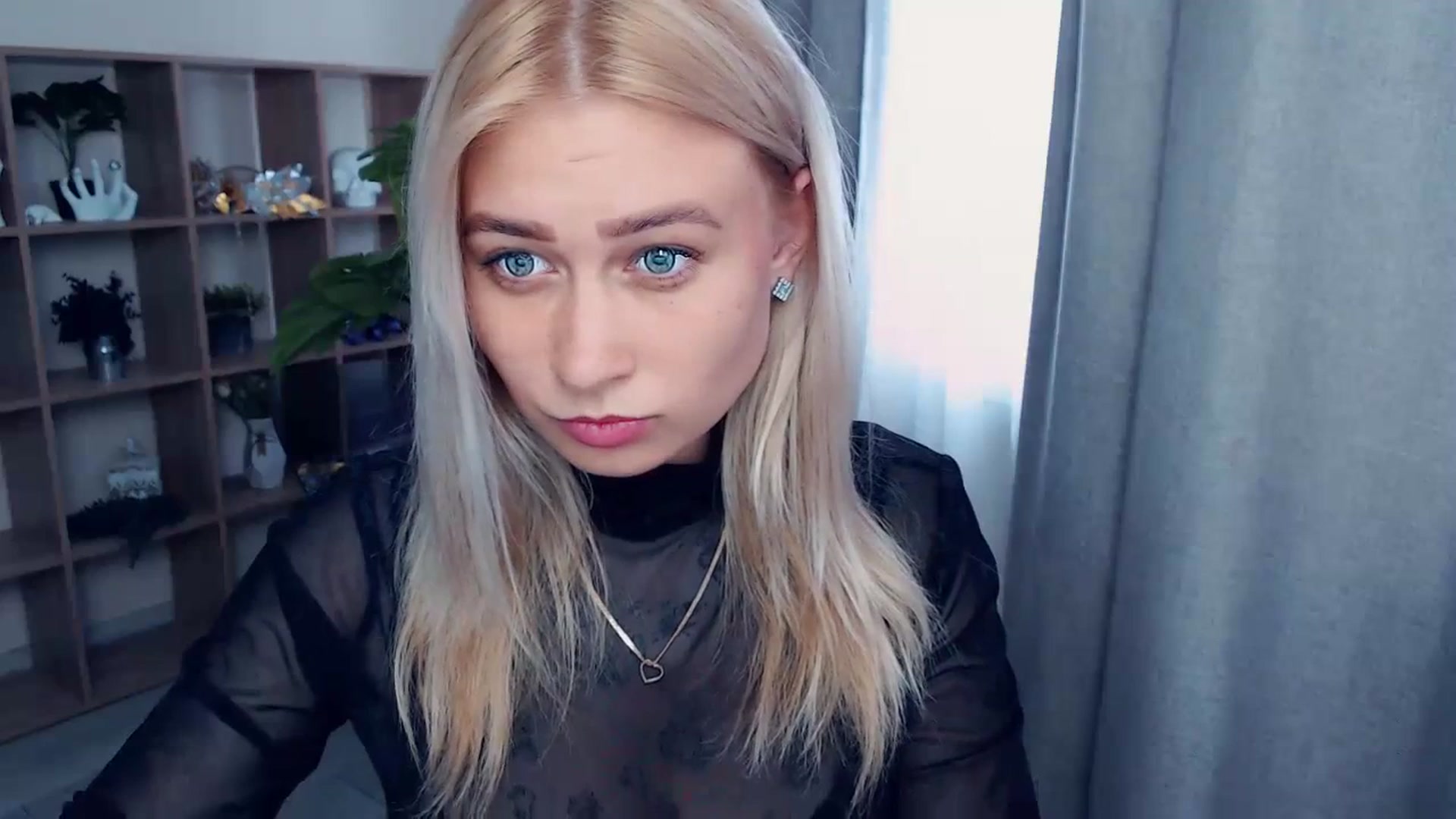 Gallery image thumbnail from Kukla_kolduna's myfreecams stream on, 07/10/2023, 15:19 image 15 of 20
