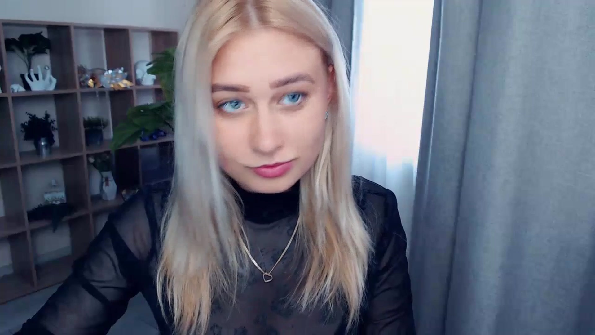 Gallery image thumbnail from Kukla_kolduna's myfreecams stream on, 07/10/2023, 15:19 image 16 of 20
