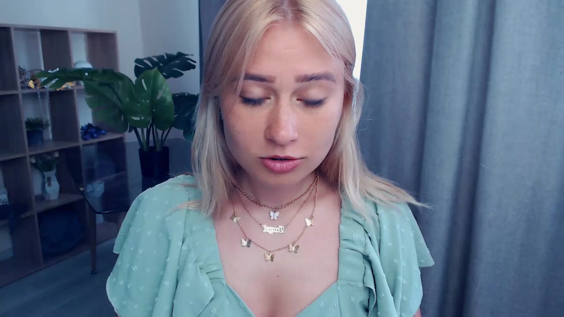 Gallery image thumbnail from Kukla_kolduna's myfreecams stream on, 07/15/2023, 11:09 image 2 of 20