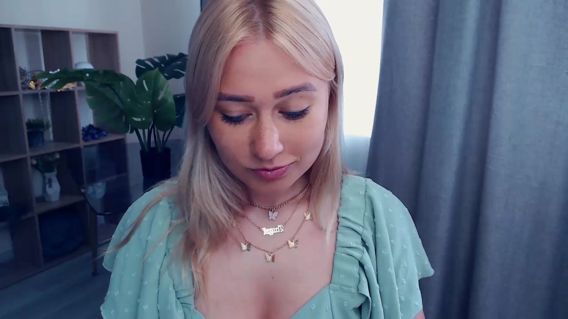 Gallery image thumbnail from Kukla_kolduna's myfreecams stream on, 07/15/2023, 11:09 image 17 of 20