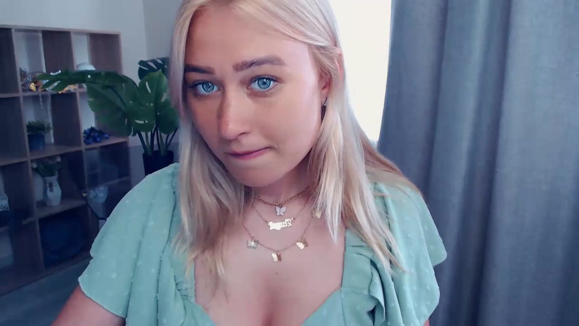 Gallery image thumbnail from Kukla_kolduna's myfreecams stream on, 07/15/2023, 11:09 image 14 of 20