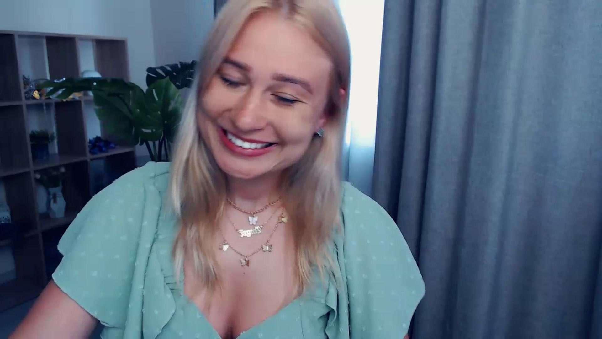 Gallery image thumbnail from Kukla_kolduna's myfreecams stream on, 07/15/2023, 13:04 image 7 of 20