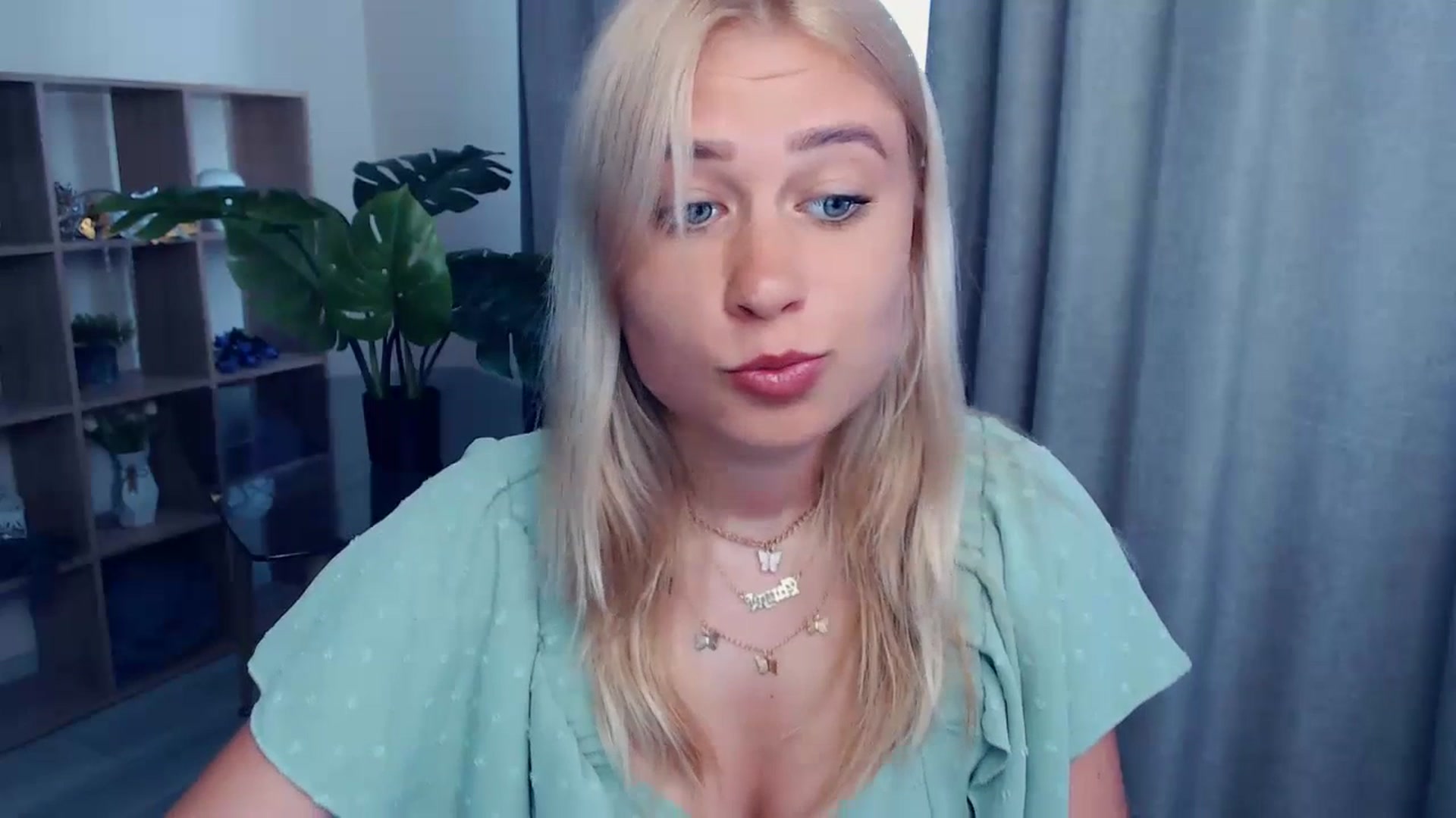 Gallery image thumbnail from Kukla_kolduna's myfreecams stream on, 07/15/2023, 13:04 image 8 of 20