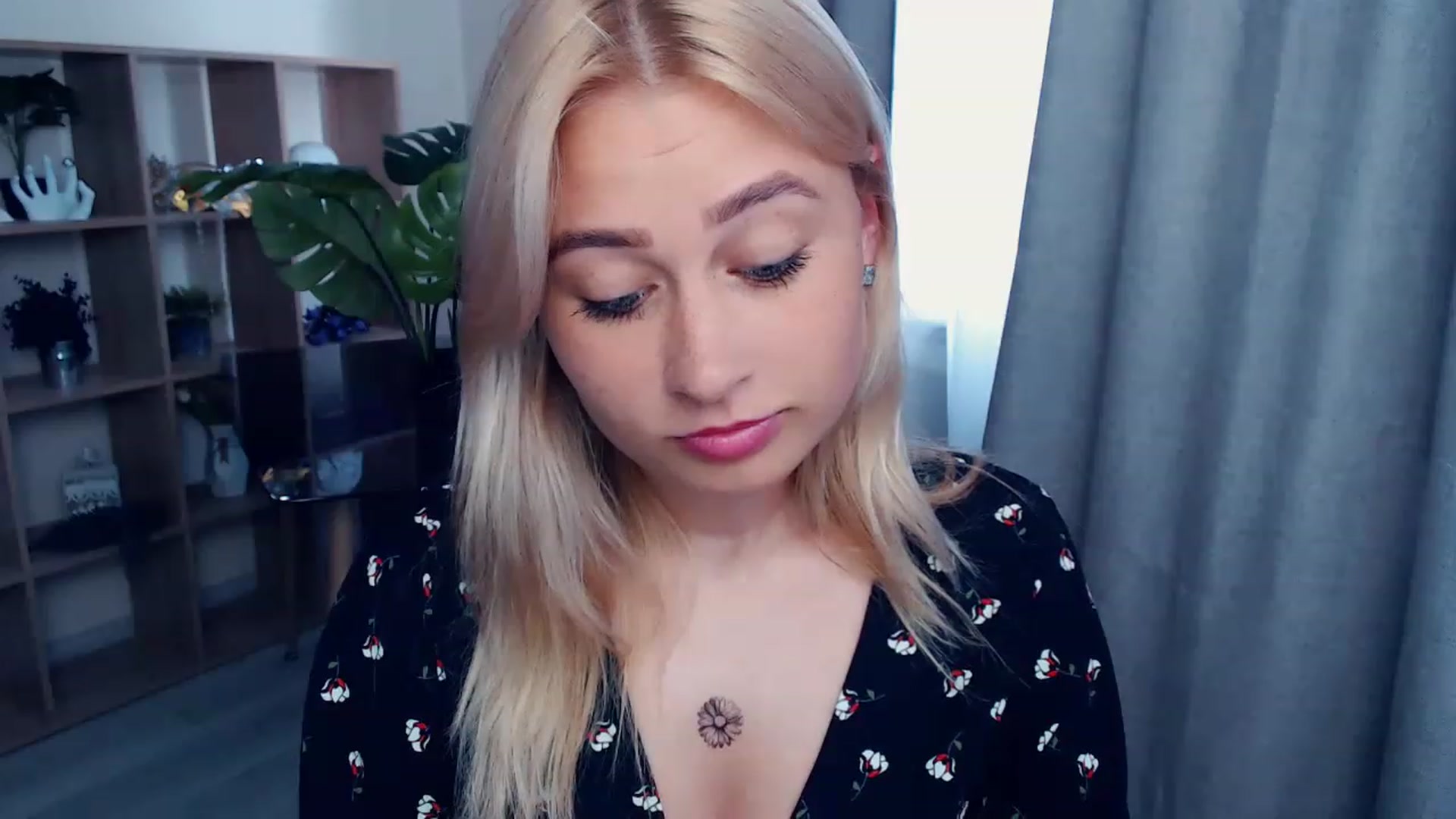 Gallery image thumbnail from Kukla_kolduna's myfreecams stream on, 07/16/2023, 14:24 image 17 of 20