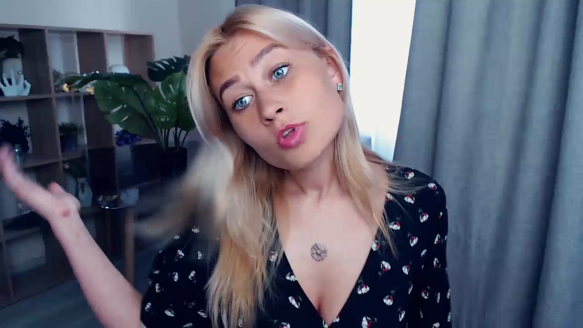 Gallery image thumbnail from Kukla_kolduna's myfreecams stream on, 07/16/2023, 15:38 image 4 of 20
