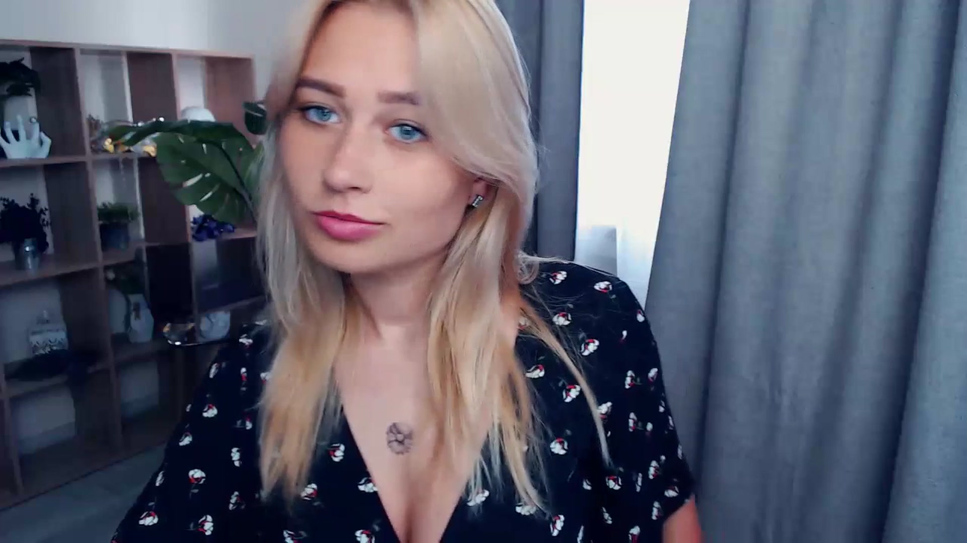 Gallery image thumbnail from Kukla_kolduna's myfreecams stream on, 07/16/2023, 15:38 image 9 of 20