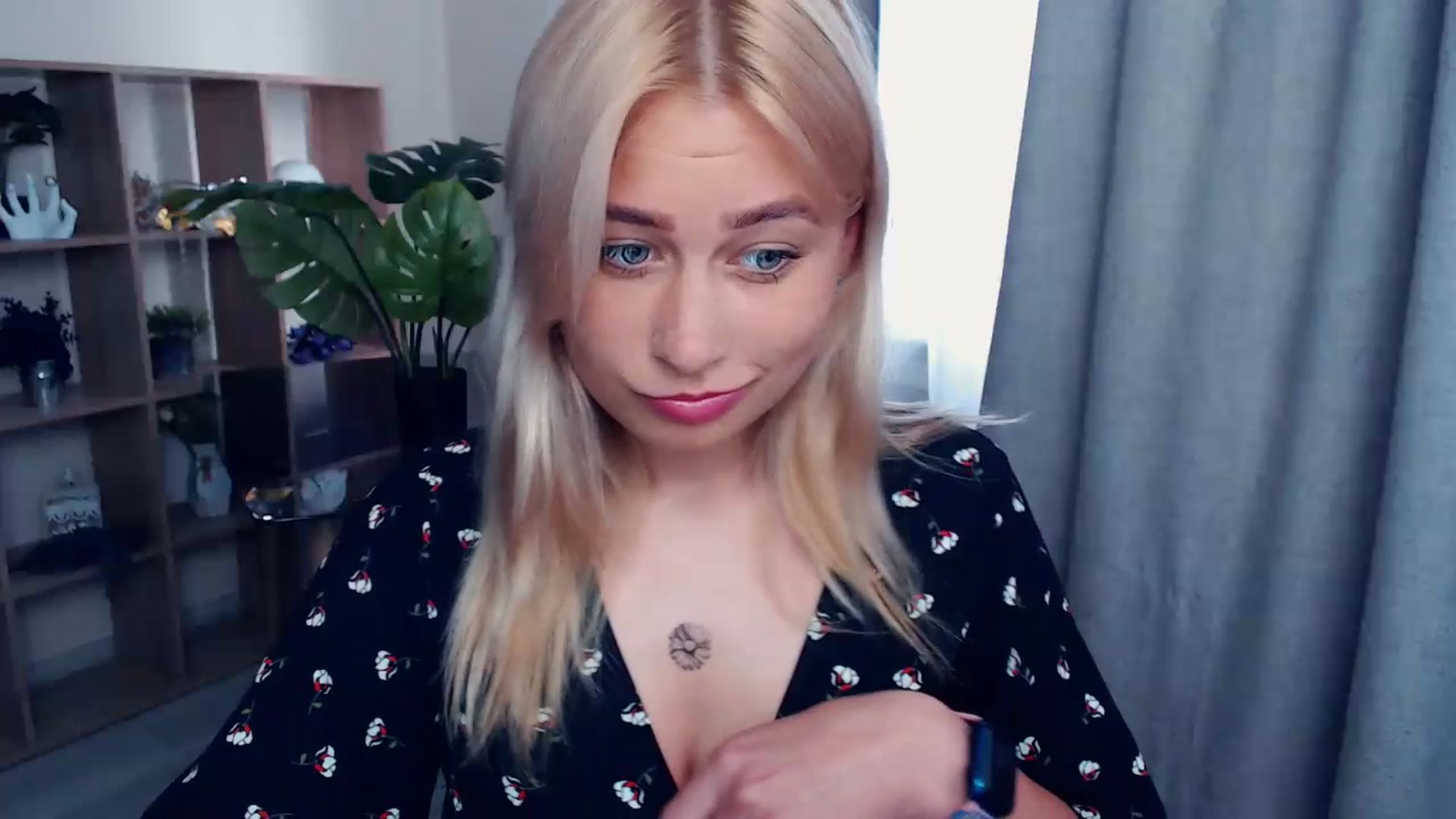 Gallery image thumbnail from Kukla_kolduna's myfreecams stream on, 07/16/2023, 15:38 image 1 of 20