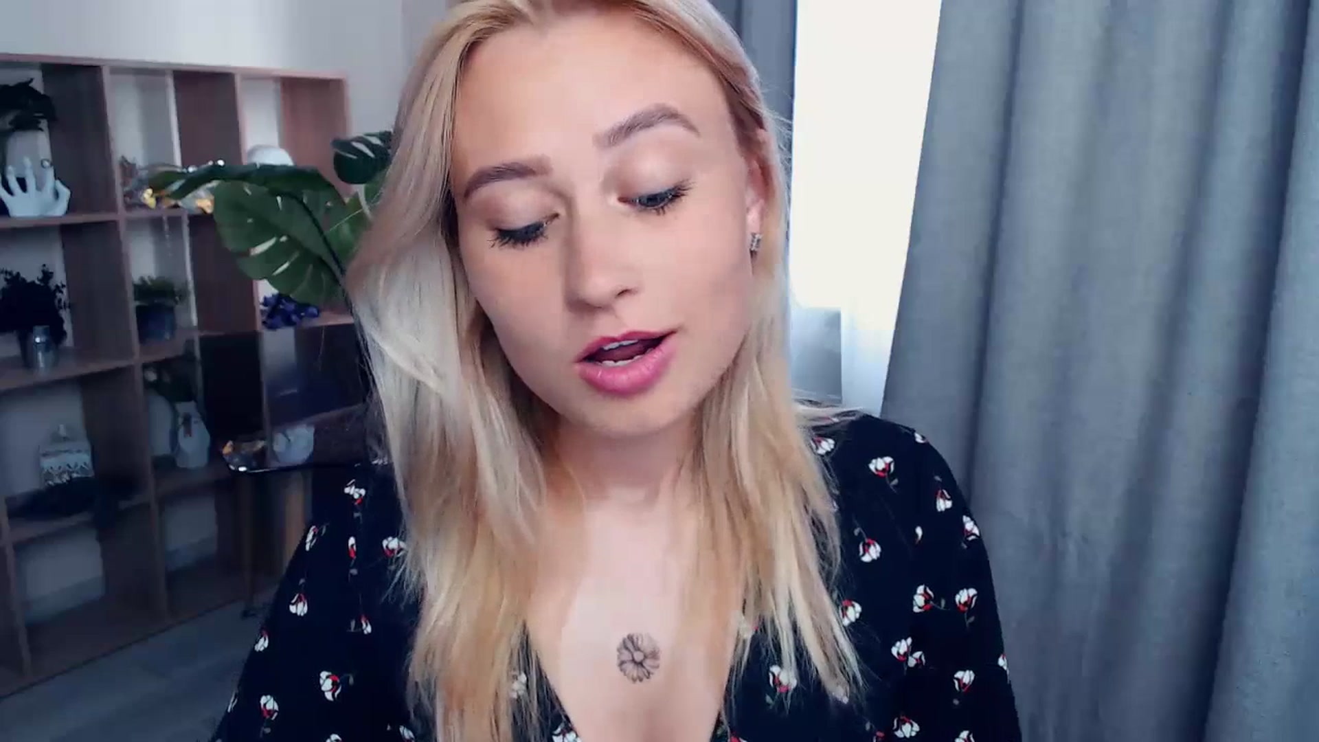 Gallery image thumbnail from Kukla_kolduna's myfreecams stream on, 07/16/2023, 15:38 image 16 of 20