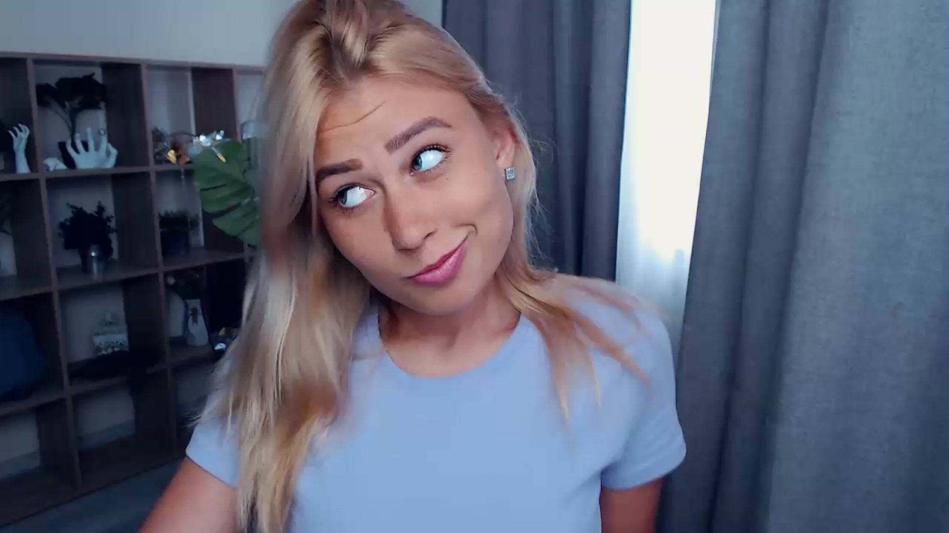 Gallery image thumbnail from Kukla_kolduna's myfreecams stream on, 07/17/2023, 13:10 image 1 of 20