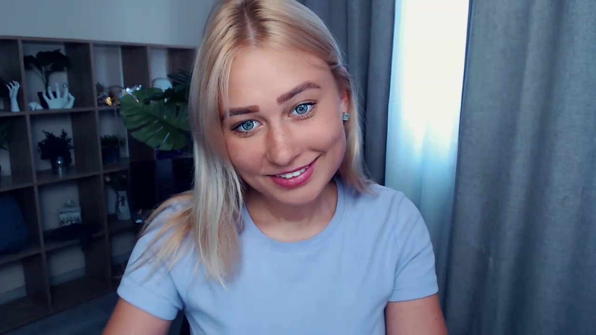 Gallery image thumbnail from Kukla_kolduna's myfreecams stream on, 07/17/2023, 15:08 image 7 of 20