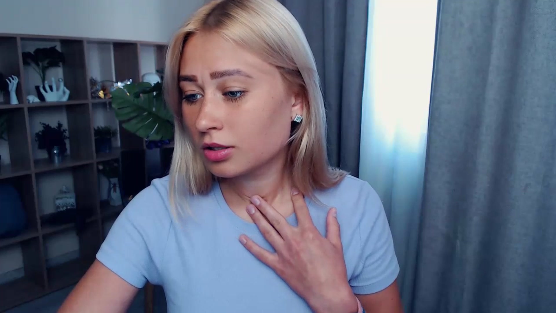 Gallery image thumbnail from Kukla_kolduna's myfreecams stream on, 07/17/2023, 15:08 image 11 of 20