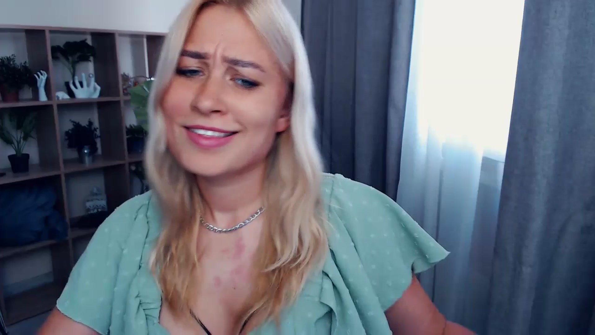 Gallery image thumbnail from Kukla_kolduna's myfreecams stream on, 07/21/2023, 14:51 image 1 of 20