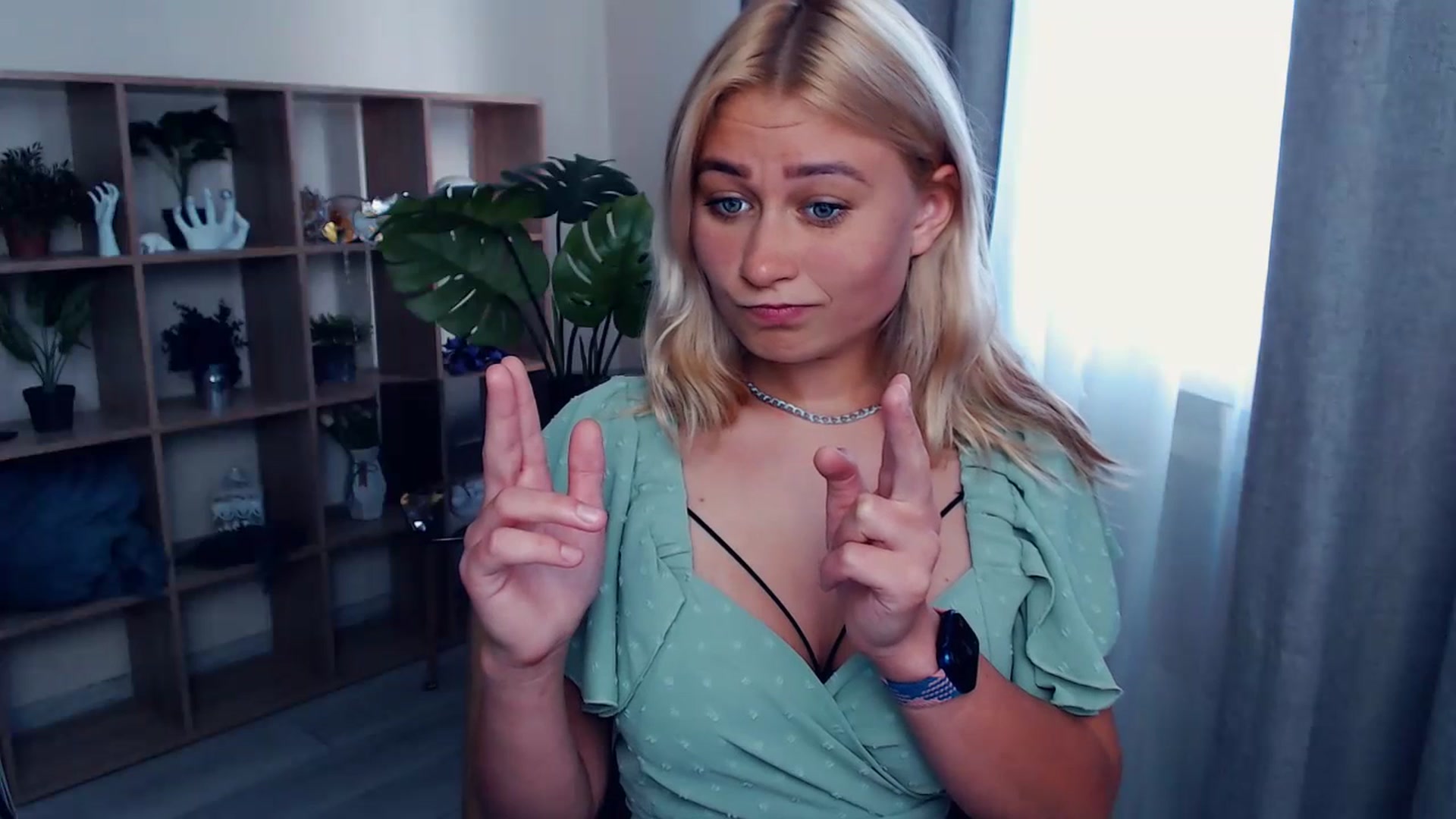 Gallery image thumbnail from Kukla_kolduna's myfreecams stream on, 07/21/2023, 16:05 image 14 of 20