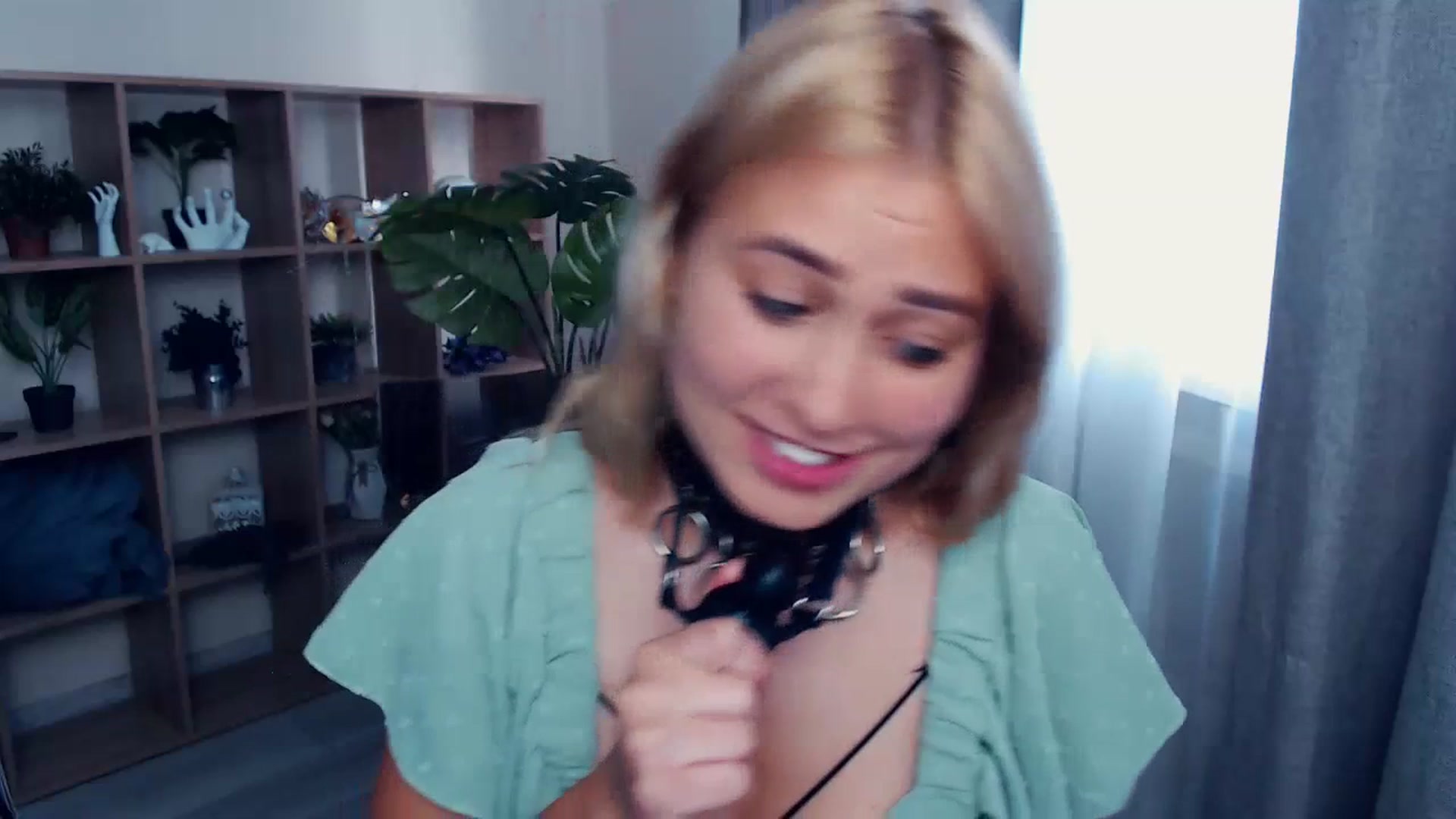 Gallery image thumbnail from Kukla_kolduna's myfreecams stream on, 07/21/2023, 16:05 image 20 of 20
