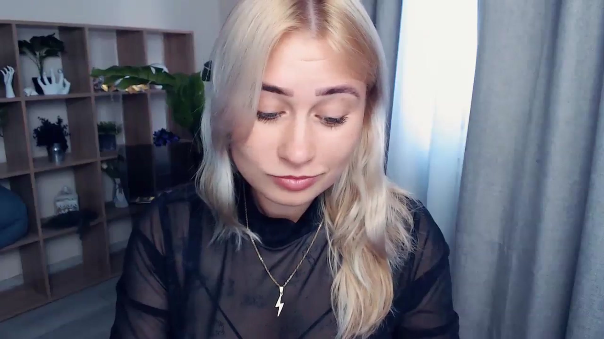 Gallery image thumbnail from Kukla_kolduna's myfreecams stream on, 07/23/2023, 17:04 image 16 of 20