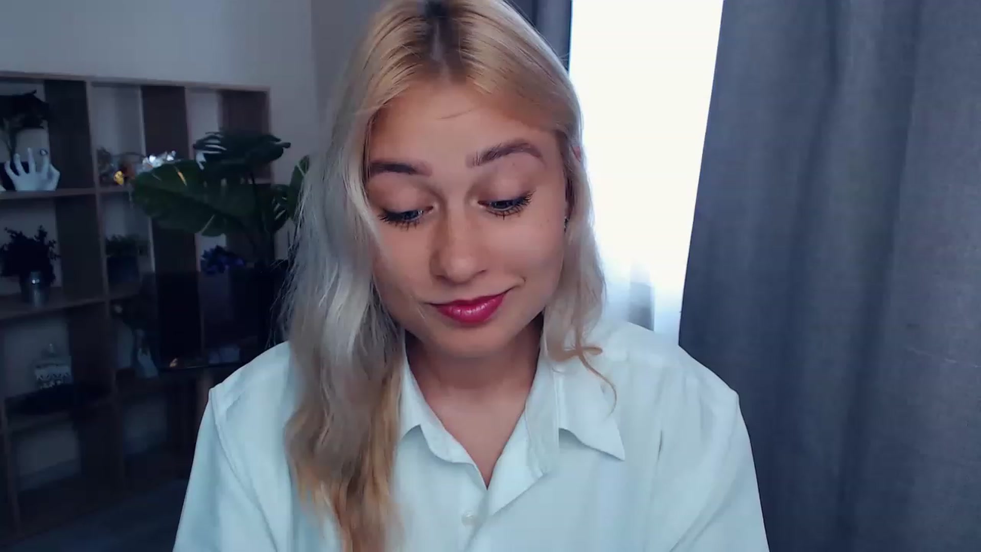 Gallery image thumbnail from Kukla_kolduna's myfreecams stream on, 07/27/2023, 13:26 image 3 of 20