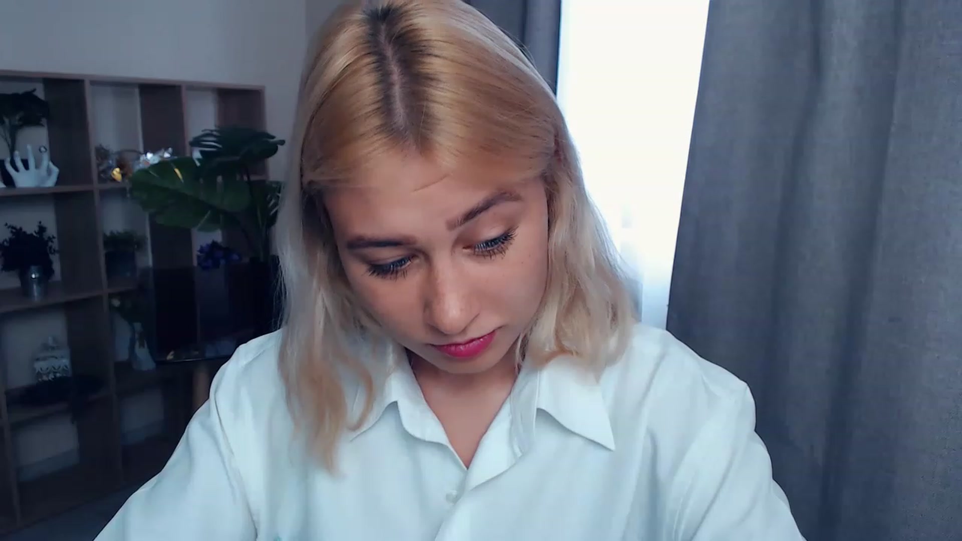 Gallery image thumbnail from Kukla_kolduna's myfreecams stream on, 07/27/2023, 13:26 image 4 of 20