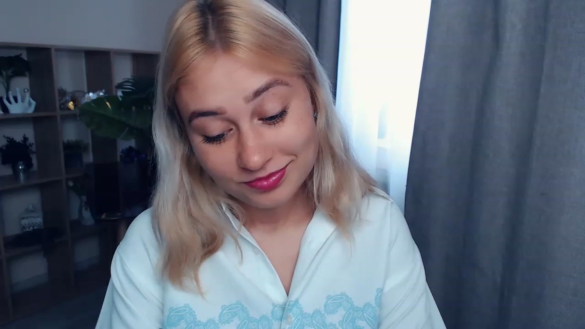 Gallery image thumbnail from Kukla_kolduna's myfreecams stream on, 07/27/2023, 13:26 image 13 of 20