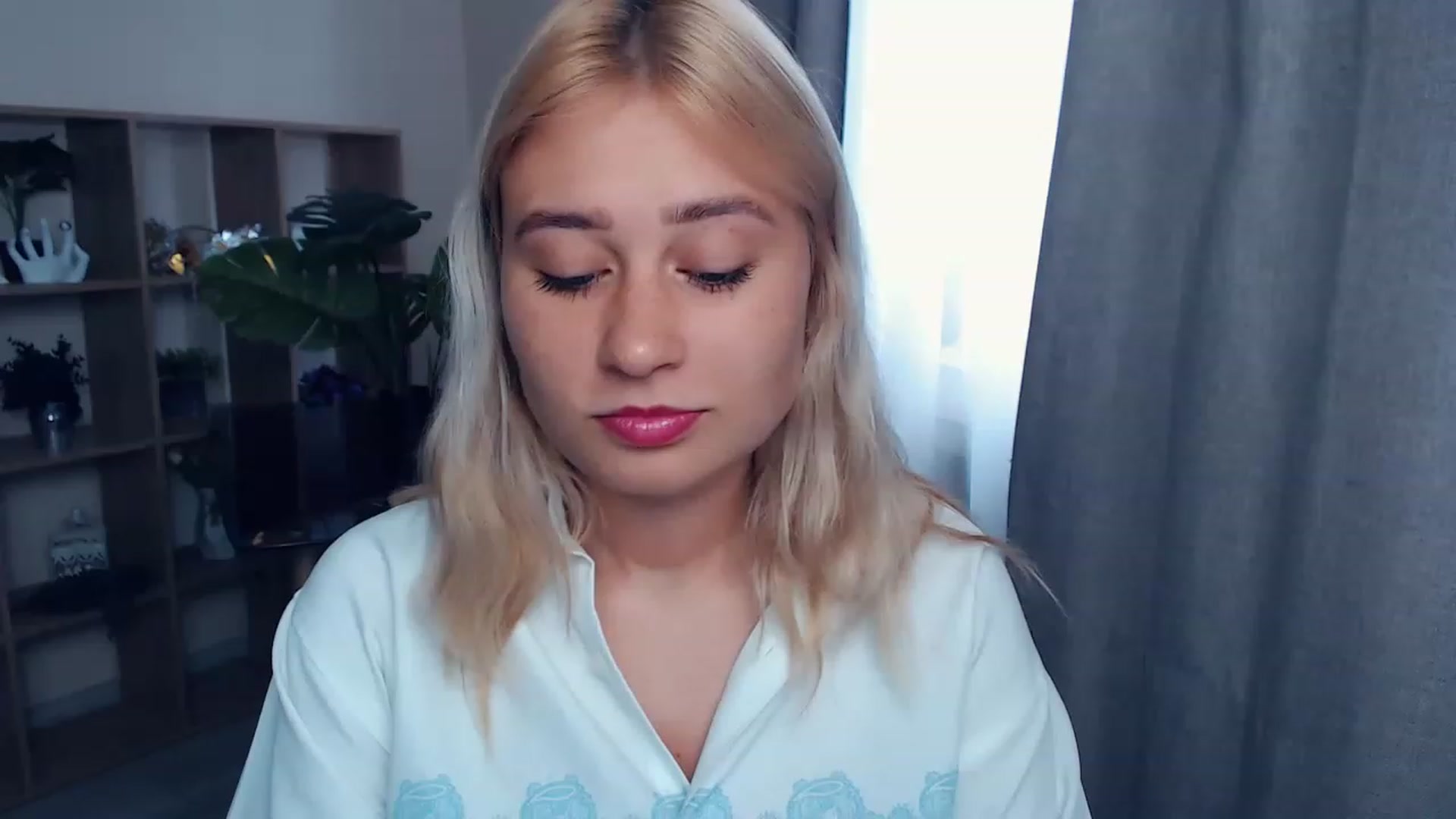 Gallery image thumbnail from Kukla_kolduna's myfreecams stream on, 07/27/2023, 13:26 image 15 of 20