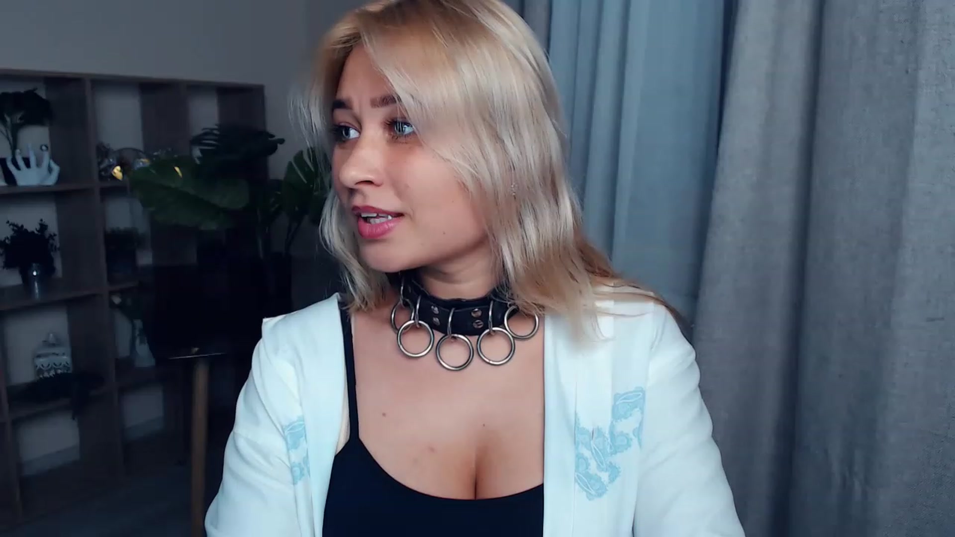 Gallery image thumbnail from Kukla_kolduna's myfreecams stream on, 07/27/2023, 18:40 image 16 of 20