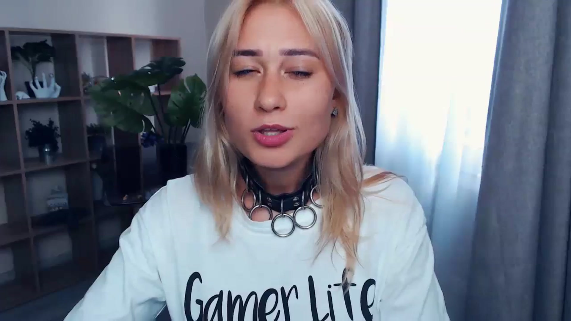 Gallery image thumbnail from Kukla_kolduna's myfreecams stream on, 07/29/2023, 15:30 image 15 of 20
