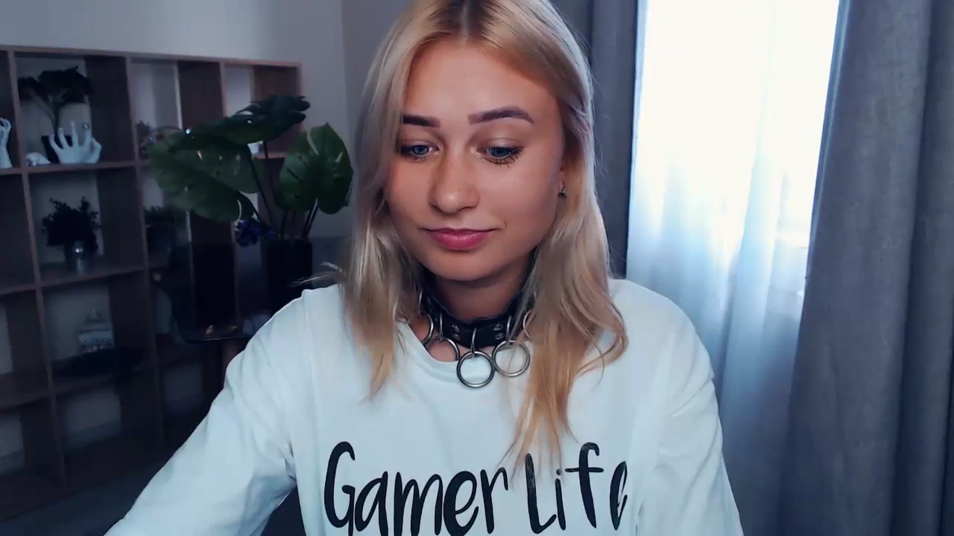 Gallery image thumbnail from Kukla_kolduna's myfreecams stream on, 07/29/2023, 15:30 image 16 of 20