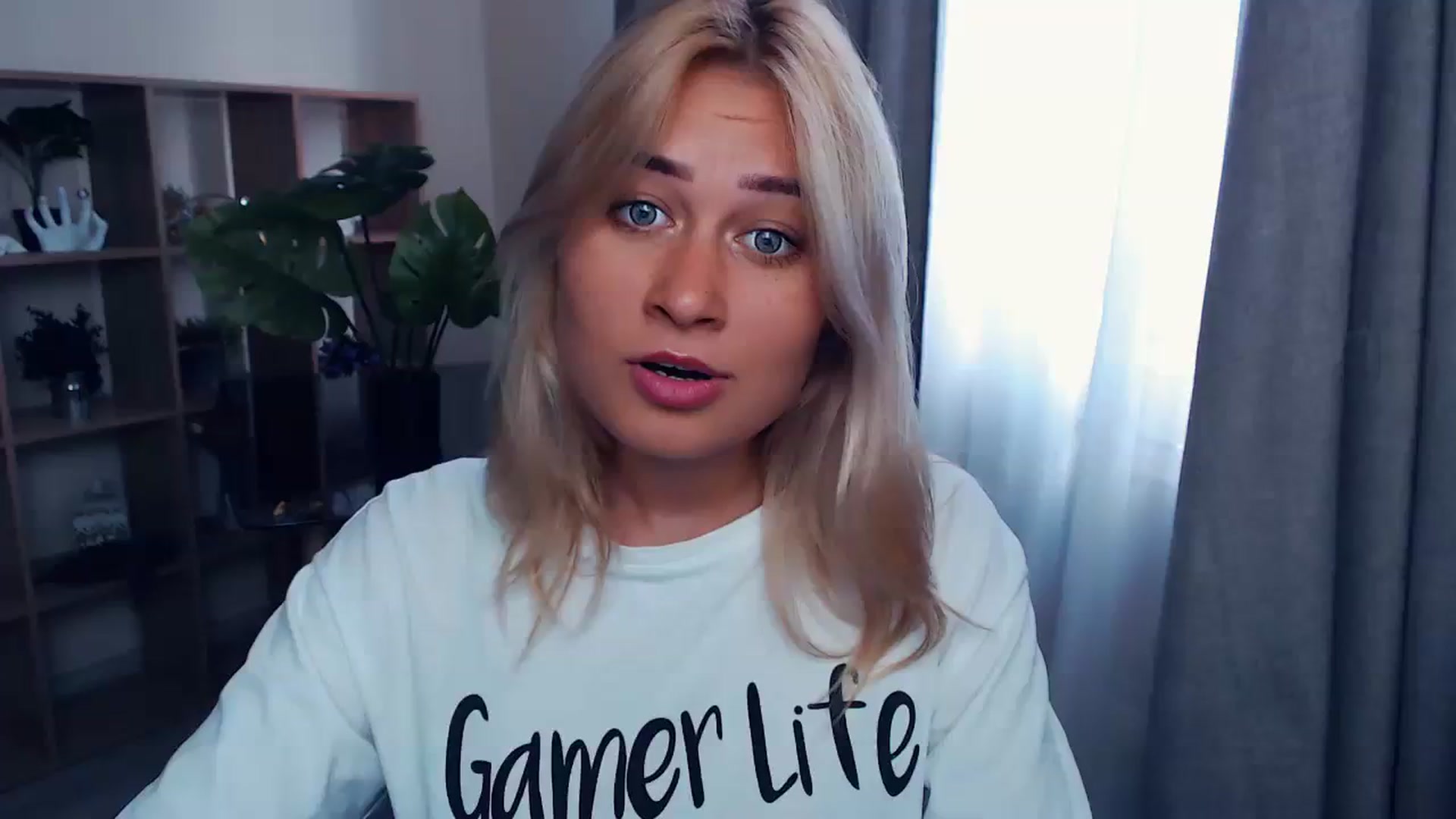 Gallery image thumbnail from Kukla_kolduna's myfreecams stream on, 07/29/2023, 15:30 image 1 of 20