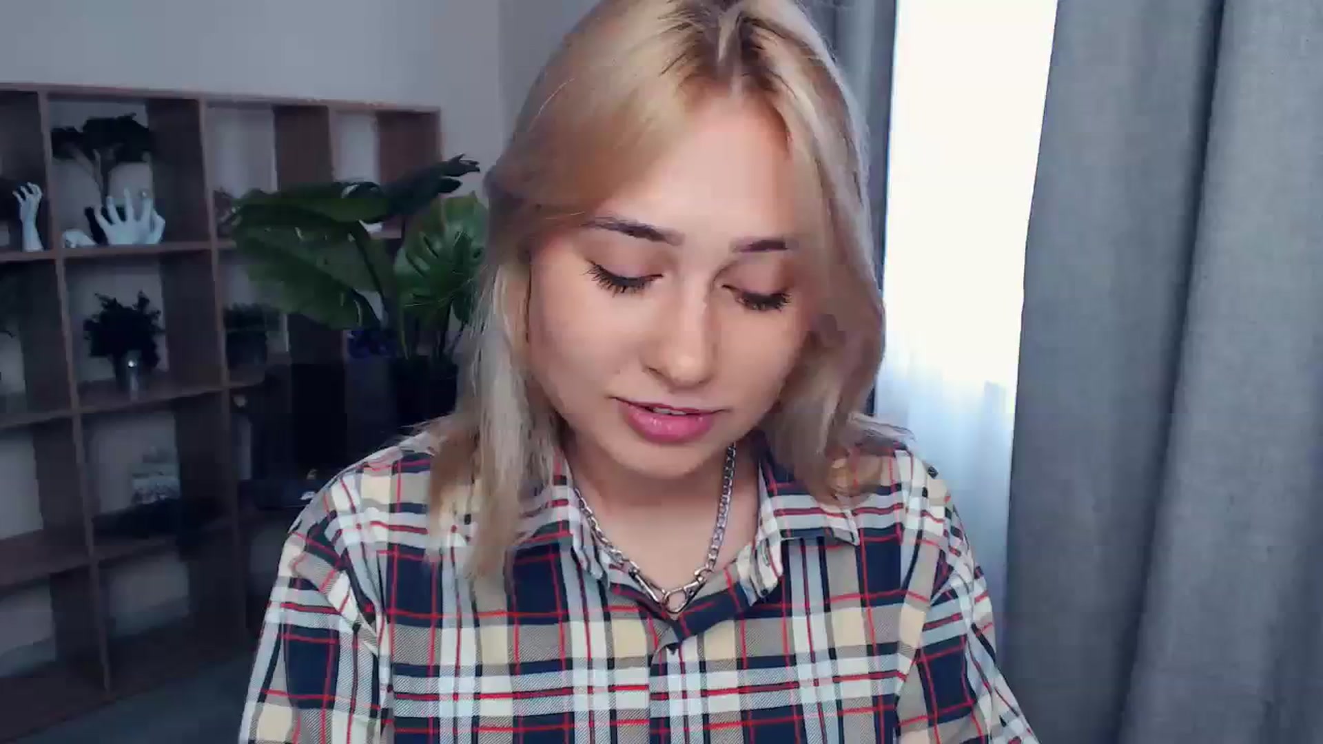 Gallery image thumbnail from Kukla_kolduna's myfreecams stream on, 07/30/2023, 13:13 image 9 of 20