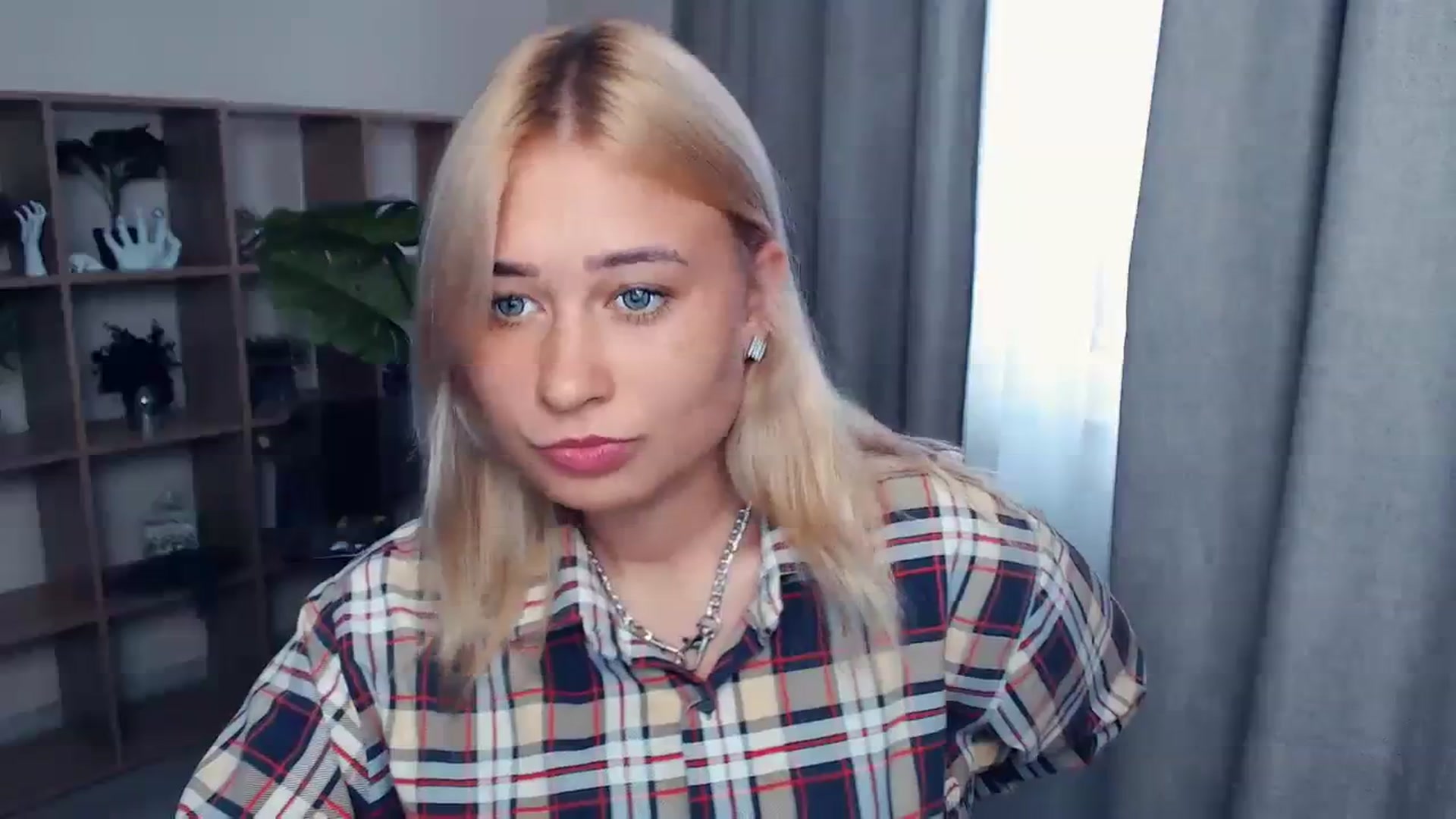 Gallery image thumbnail from Kukla_kolduna's myfreecams stream on, 07/30/2023, 13:13 image 17 of 20
