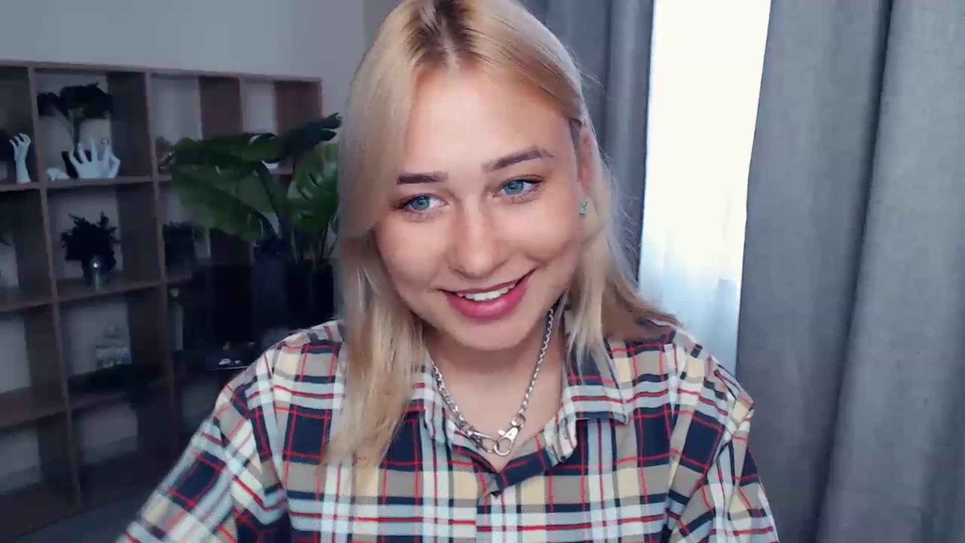Gallery image thumbnail from Kukla_kolduna's myfreecams stream on, 07/30/2023, 13:13 image 14 of 20
