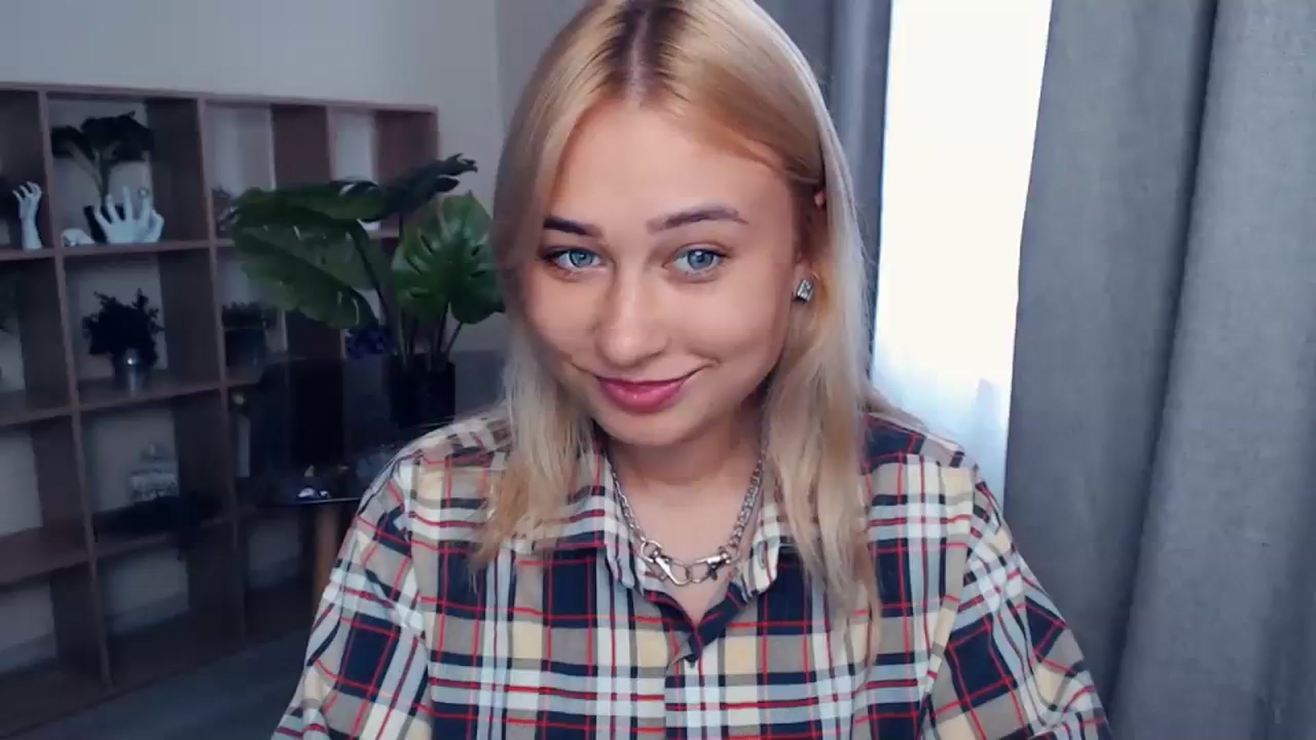 Gallery image thumbnail from Kukla_kolduna's myfreecams stream on, 07/30/2023, 13:13 image 1 of 20