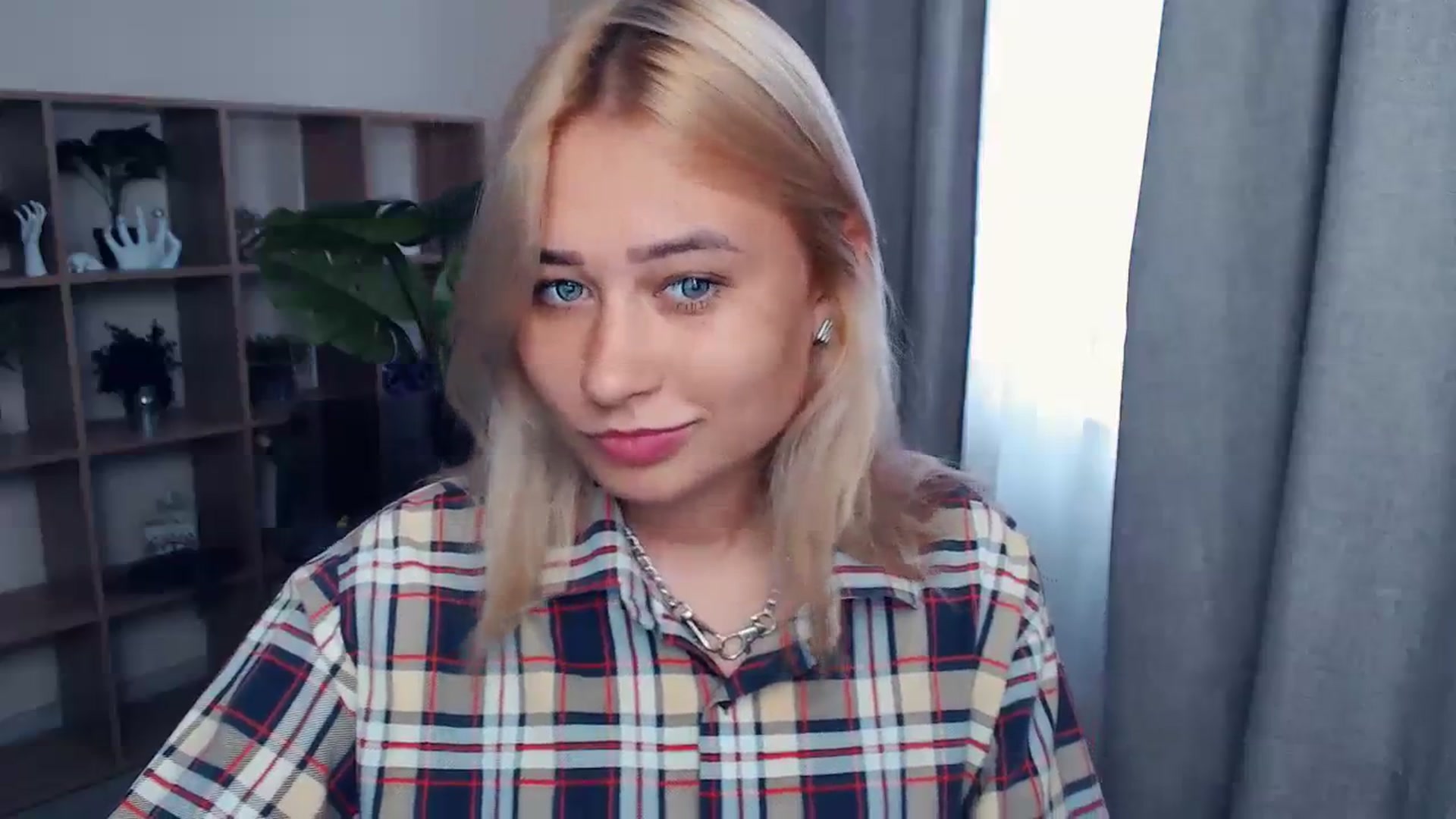 Gallery image thumbnail from Kukla_kolduna's myfreecams stream on, 07/30/2023, 13:13 image 11 of 20