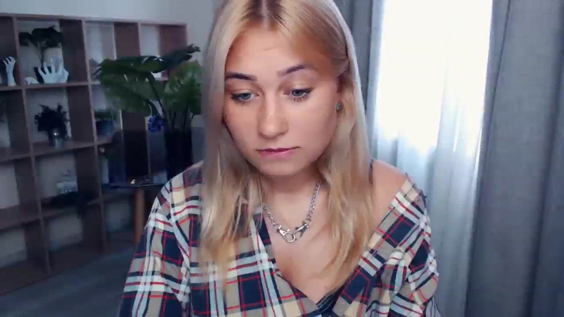Gallery image thumbnail from Kukla_kolduna's myfreecams stream on, 07/30/2023, 15:53 image 9 of 20
