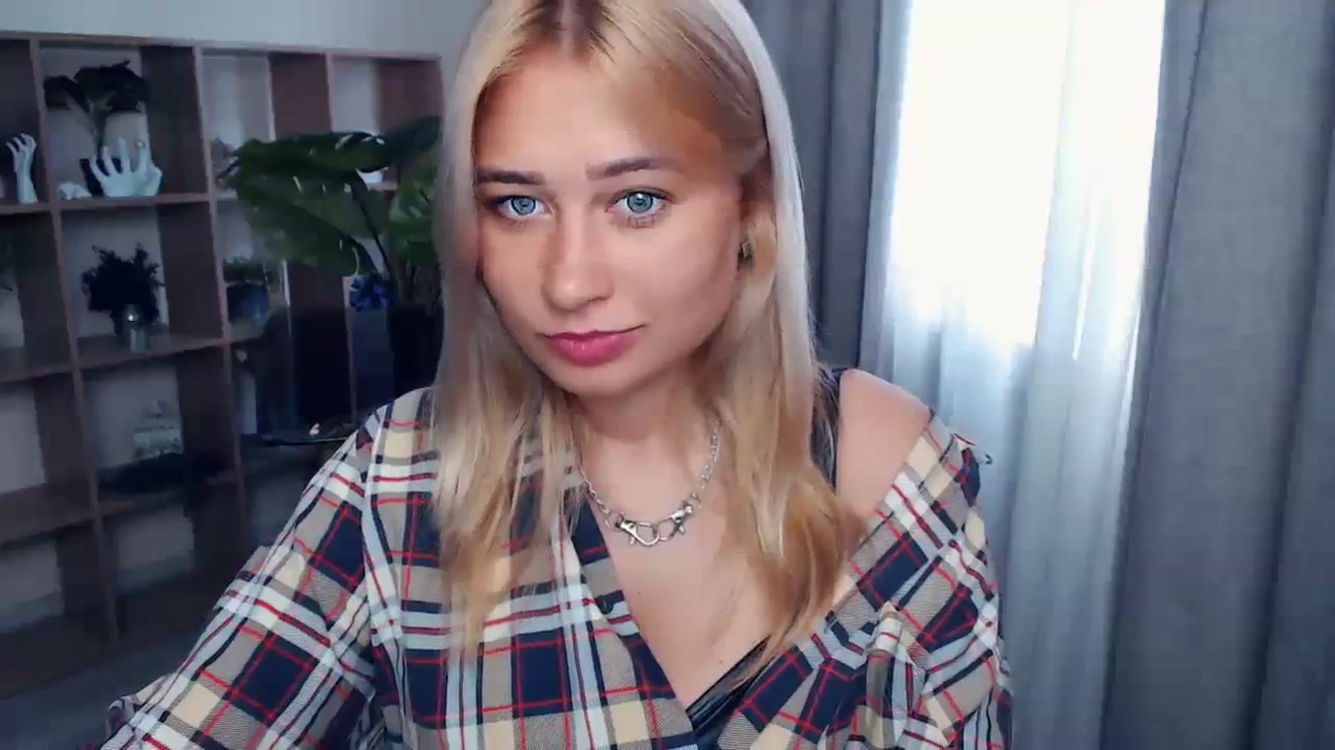 Gallery image thumbnail from Kukla_kolduna's myfreecams stream on, 07/30/2023, 15:53 image 17 of 20