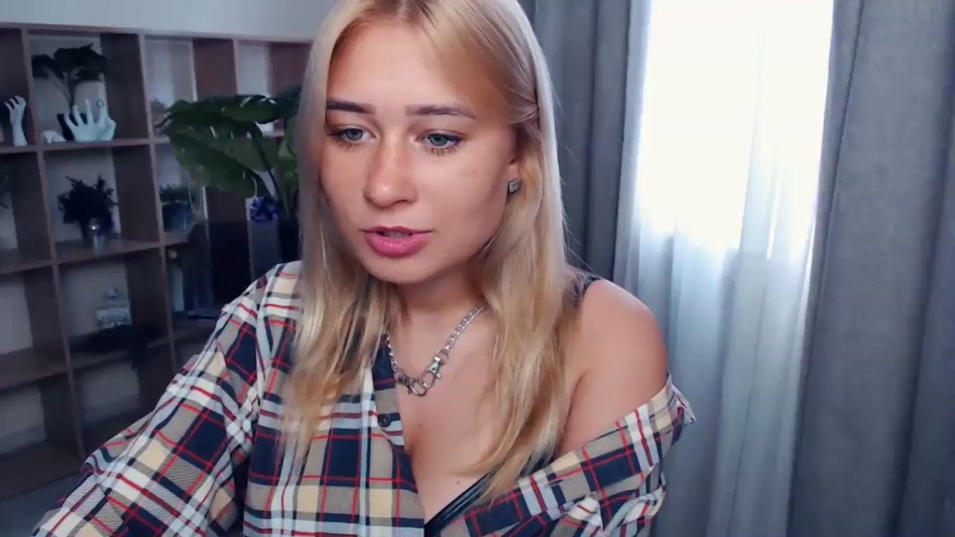 Gallery image thumbnail from Kukla_kolduna's myfreecams stream on, 07/30/2023, 15:53 image 11 of 20