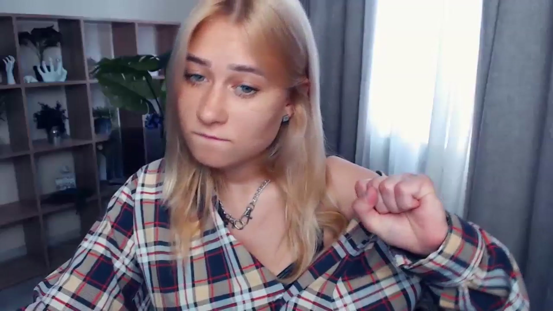 Gallery image thumbnail from Kukla_kolduna's myfreecams stream on, 07/30/2023, 15:53 image 13 of 20